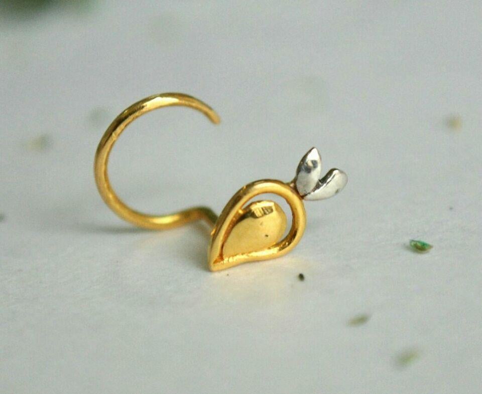 14k Gold Mango Nose Piercing C Wire Nose Ear Piercing Birthday Gift Jewelry. In New Condition For Sale In Chicago, IL