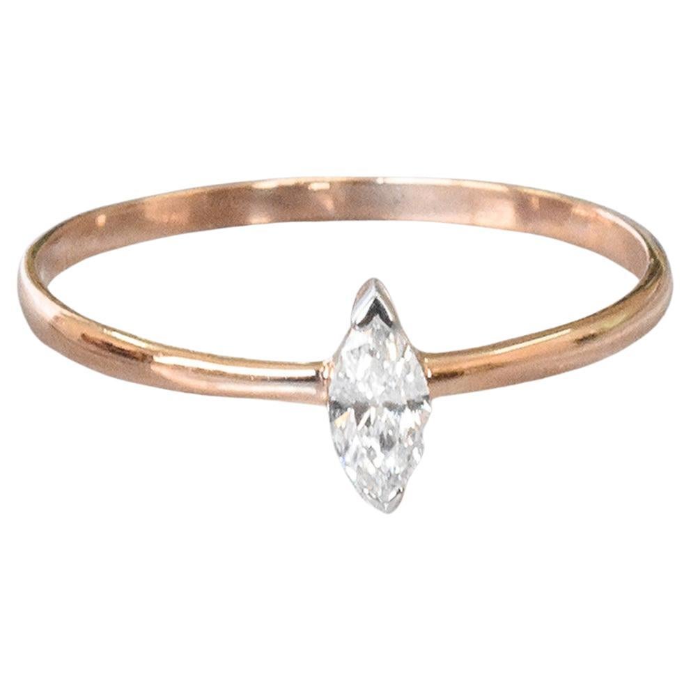 Verlobungsring aus 14 Karat Gold mit Diamanten im Marquise-Schliff