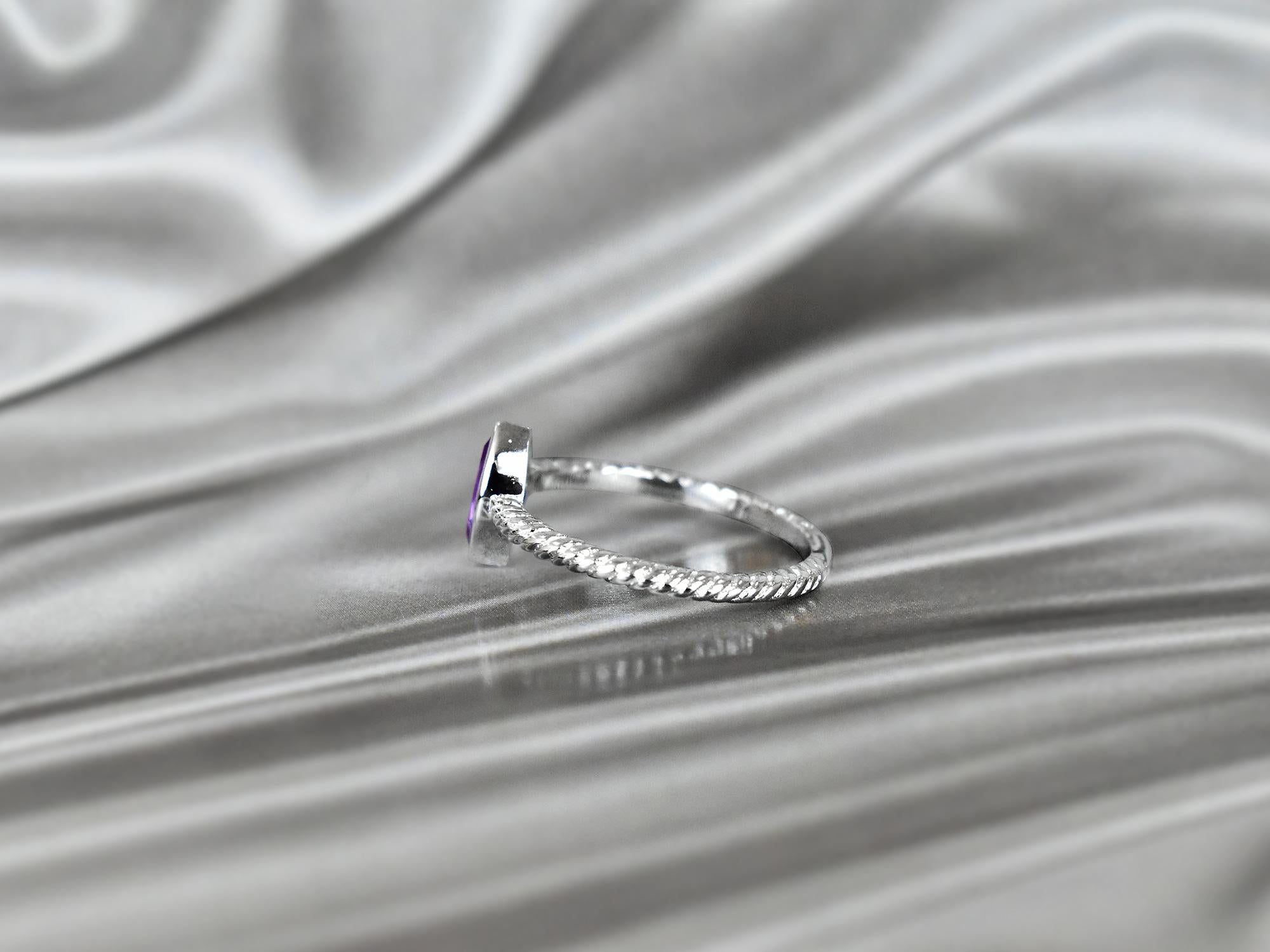 Im Angebot: 14k Gold Marquise 8x4 mm Marquise-Edelsteinring mit Marquise-Schliff () 10
