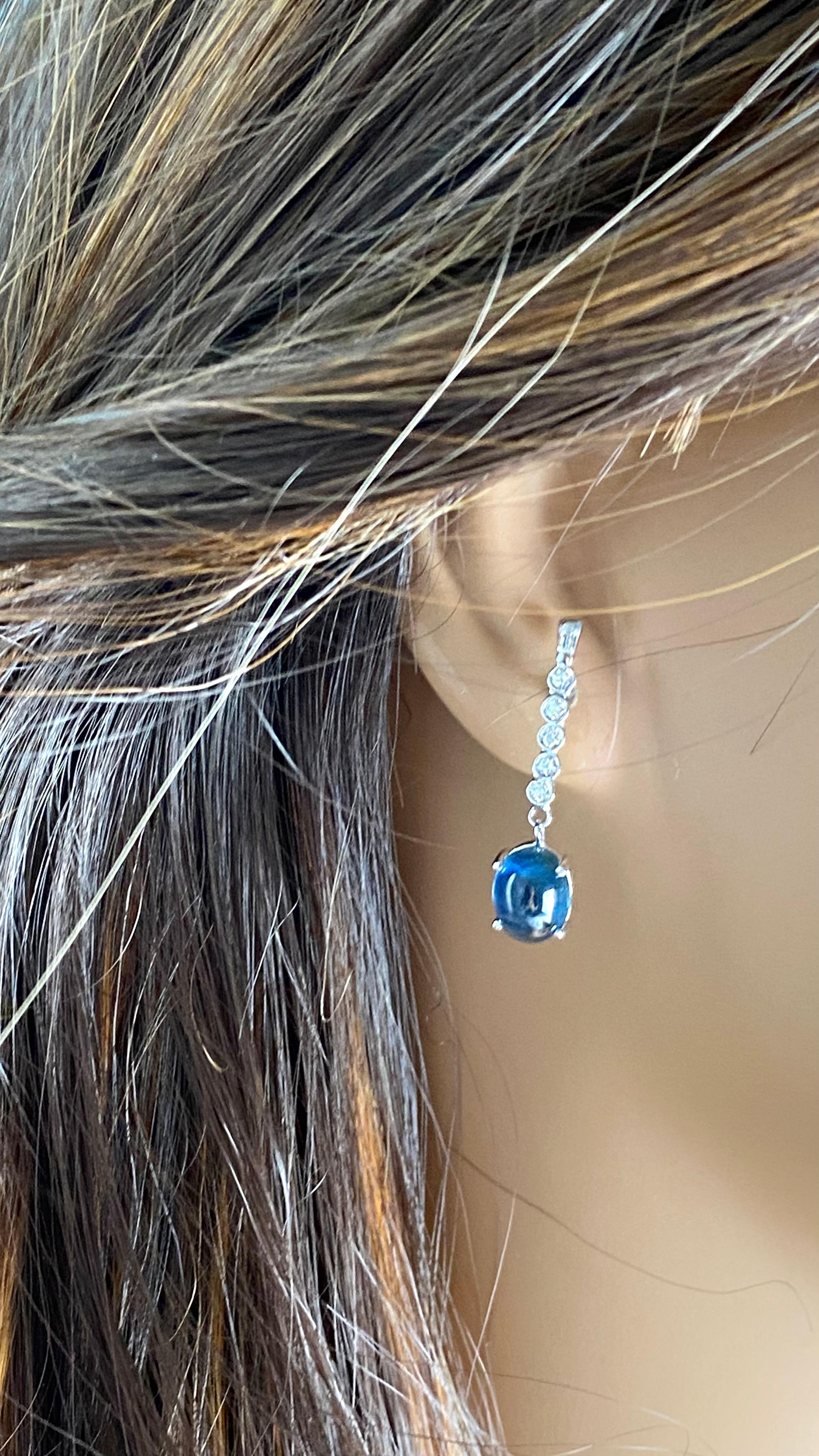 Women's 14K Gold Matched Ceylon Cabochon Sapphire Diamond Lariat 1.25 Inch Earrings For Sale