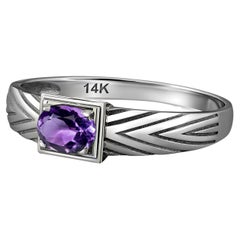 Retro 14k Gold Mens Ring with Amethyst