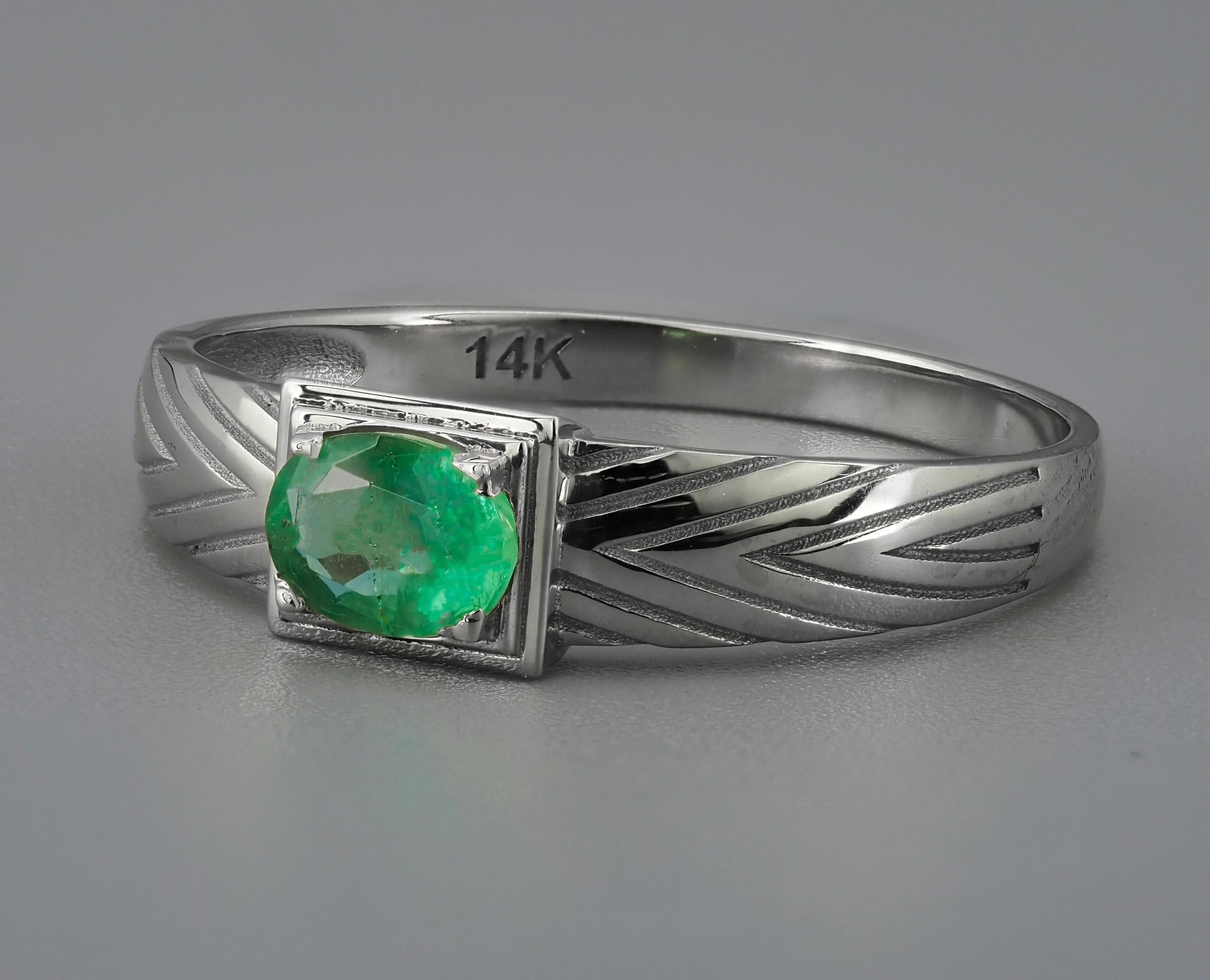 For Sale:  14K Gold Mens Ring with Emerald 8