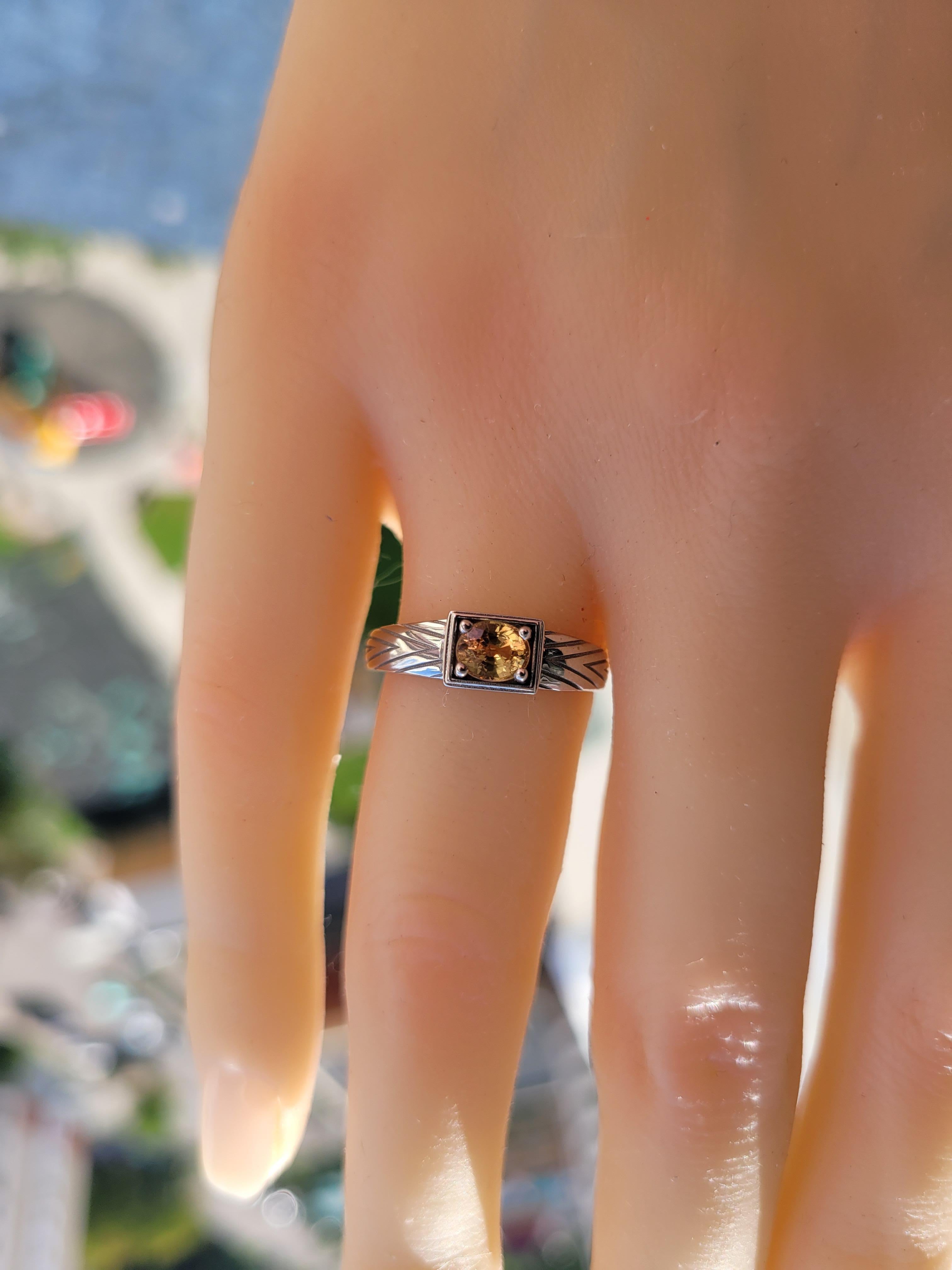 Im Angebot: 14 Karat Gold Herrenring mit Saphir, Goldring für Männer mit Saphir () 6
