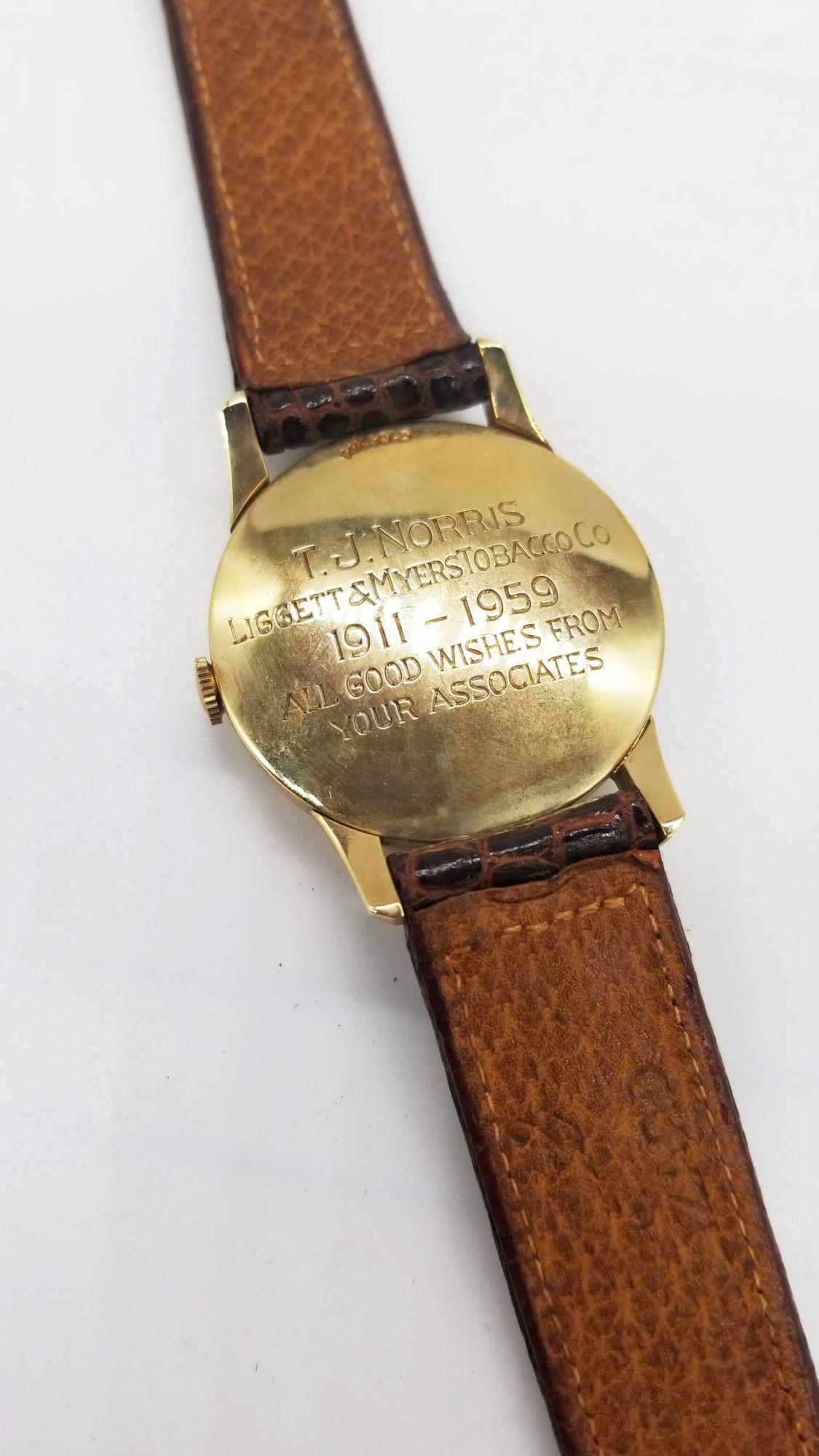 14K Gold Mid Century Mens Wristwatch International Watch Co Schaffhausen IWC For Sale 1