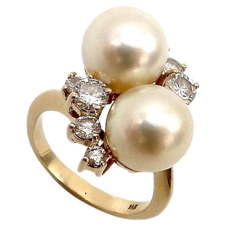 14K Gold Mid-Century Modern Pearl and Diamond Cocktail Ring For Sale at ...