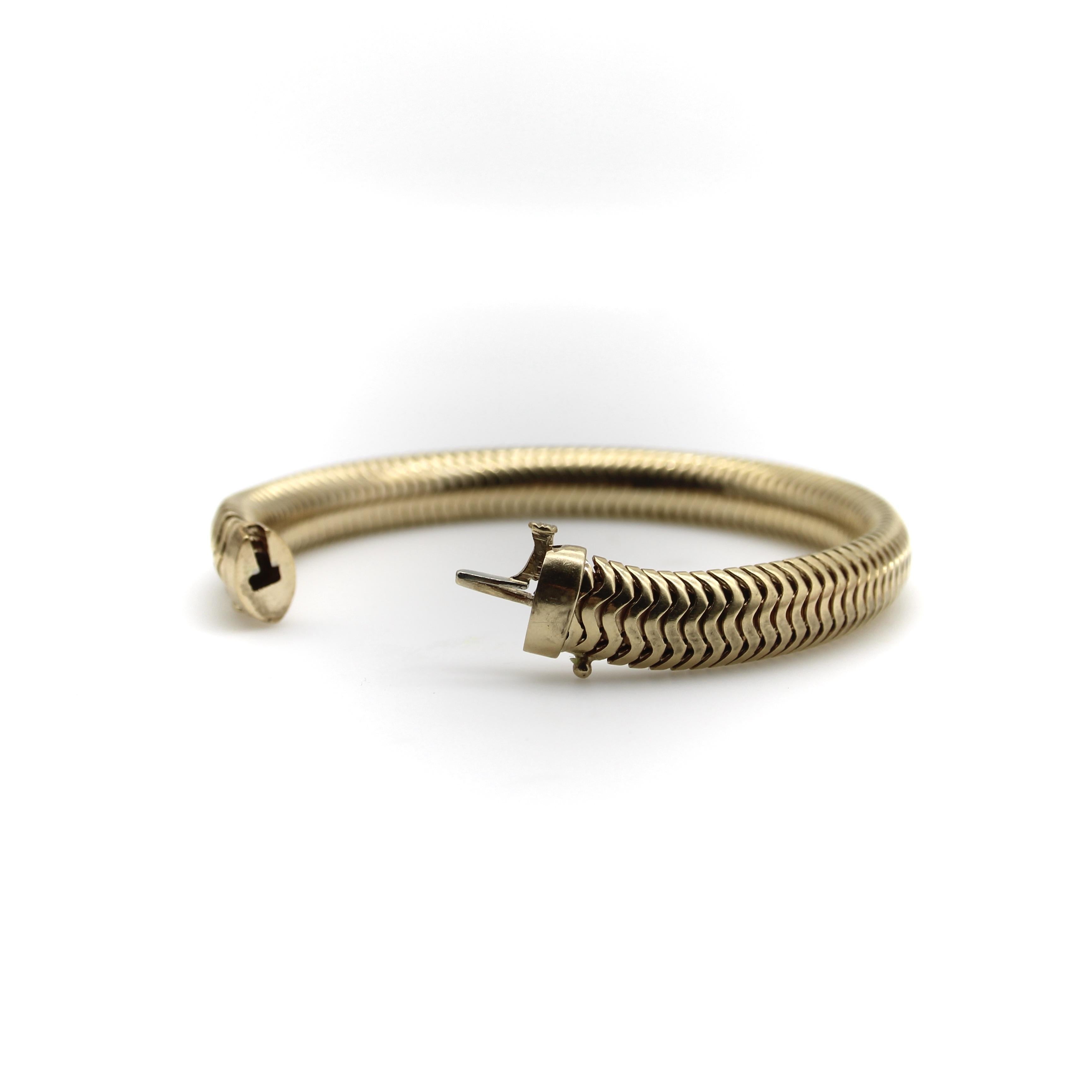 Women's or Men's 14K Gold Mid-Century Thick Snake Chain Bracelet For Sale