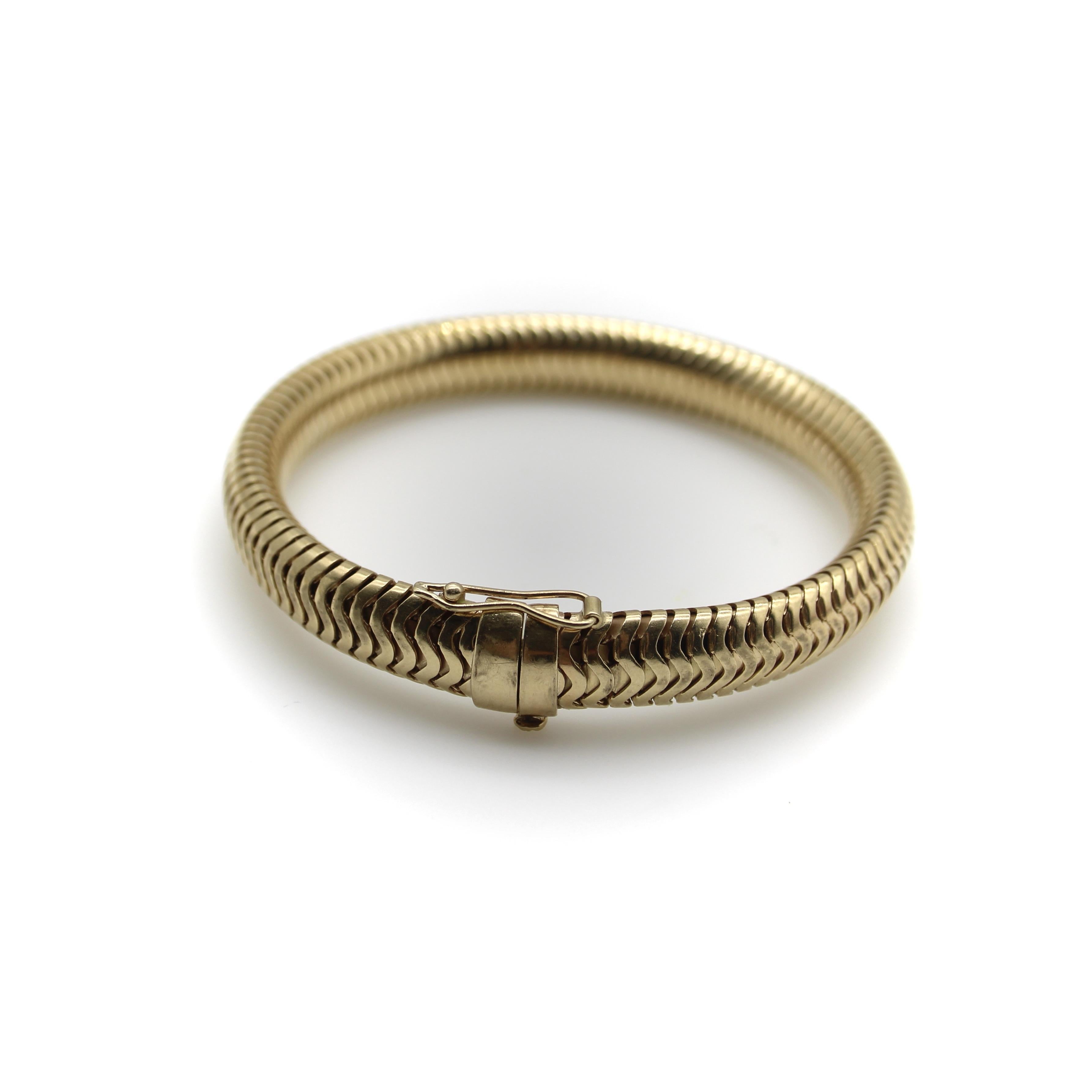 14K Gold Mid-Century Thick Snake Chain Bracelet For Sale 2