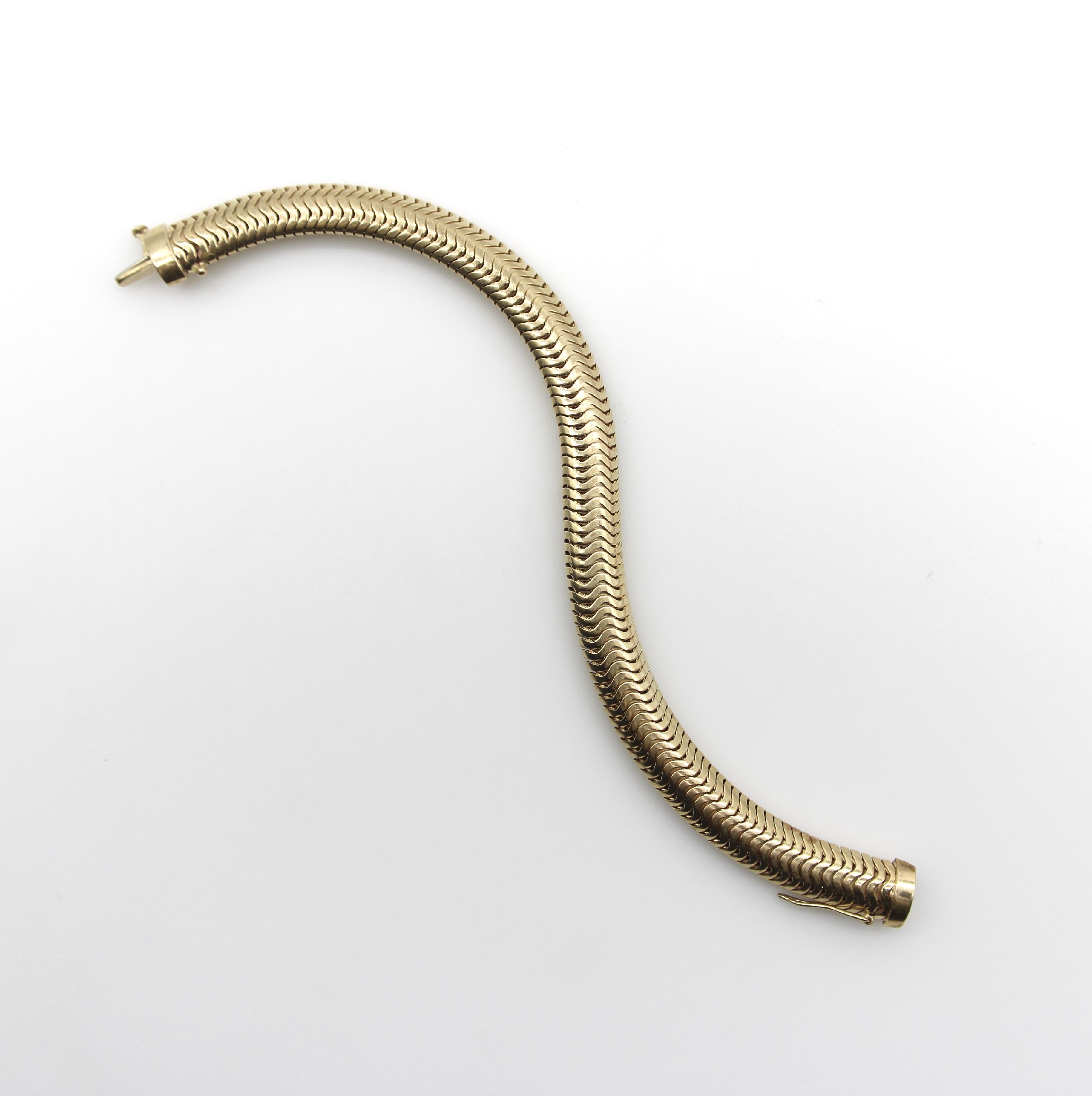 14K Gold Mid-Century Thick Snake Chain Bracelet For Sale 3