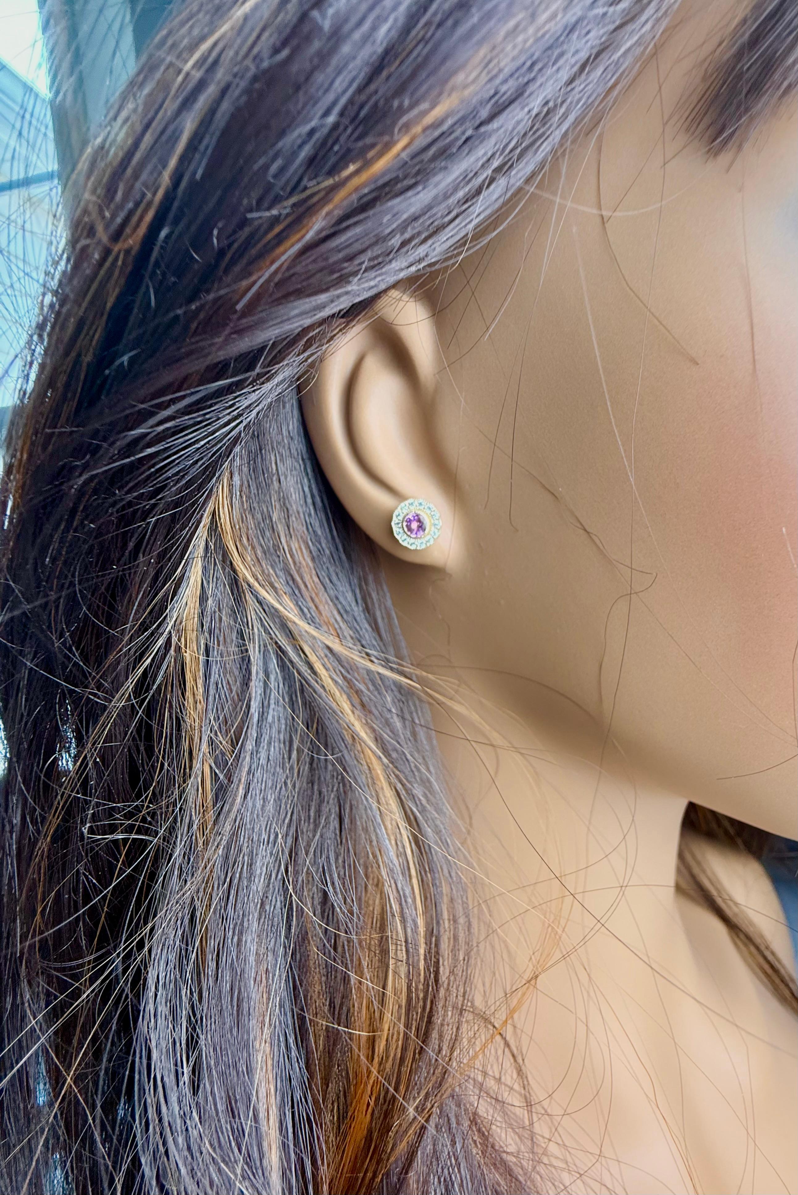 Modern 14K Gold Millgrain Circle Stud Earrings Bezel Set Pink Sapphires and Diamonds For Sale