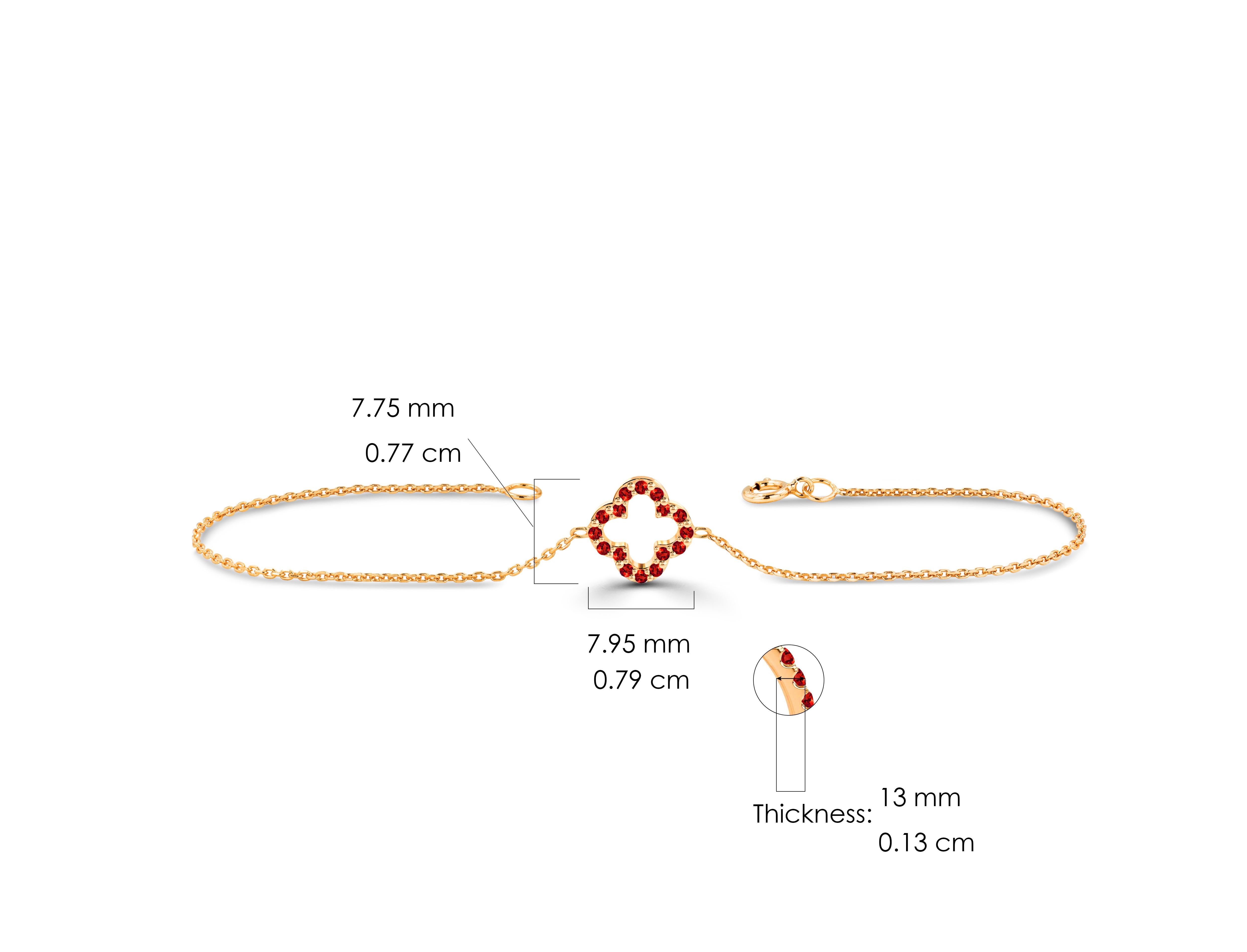 Mini bracelet trèfle en or 14 carats avec pierres précieuses, émeraudes naturelles, rubis et saphirs en vente 2