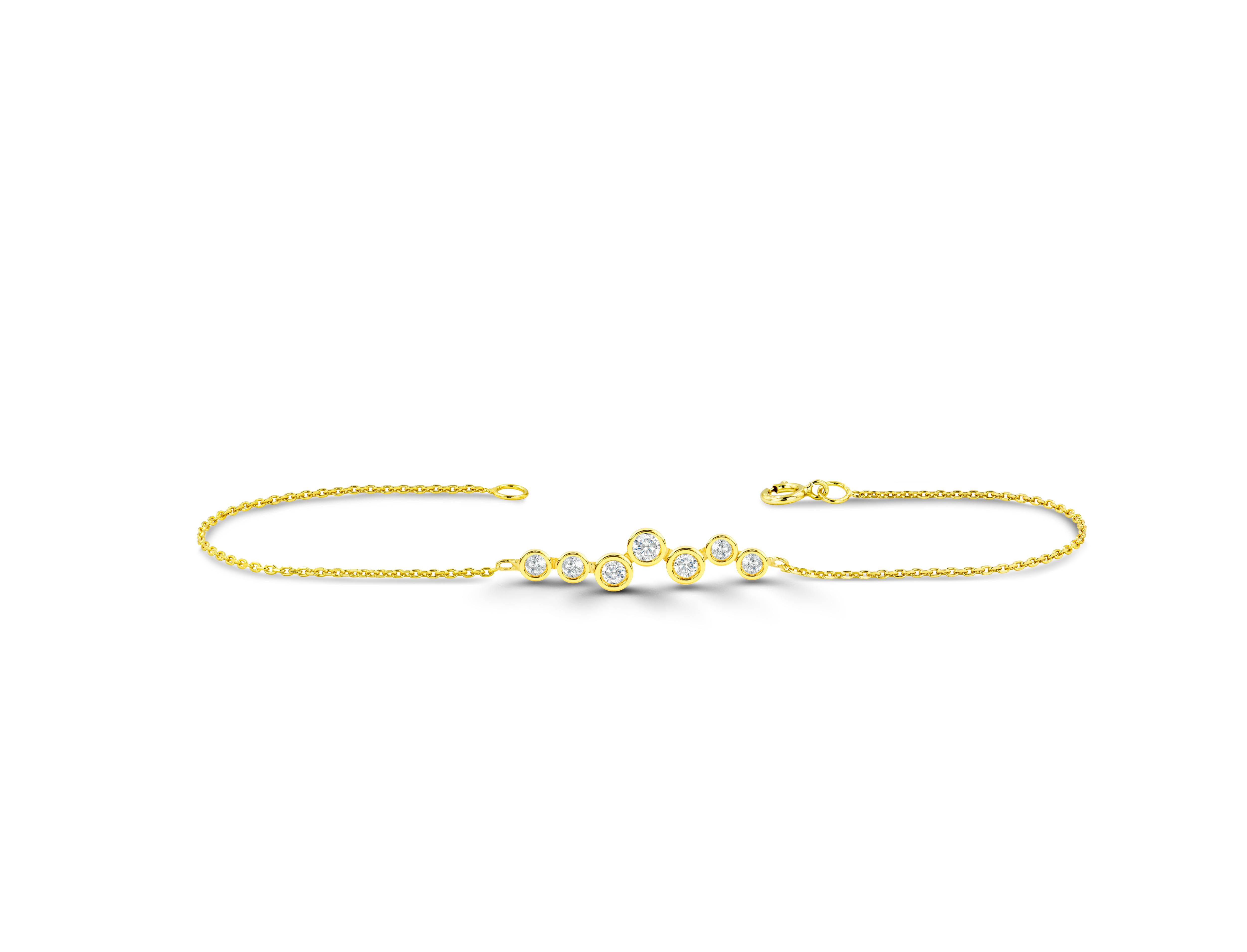 Modern 14K Gold Minimalist Unique Biamond Layering Bracelet Diamond Cluster Bracelet For Sale