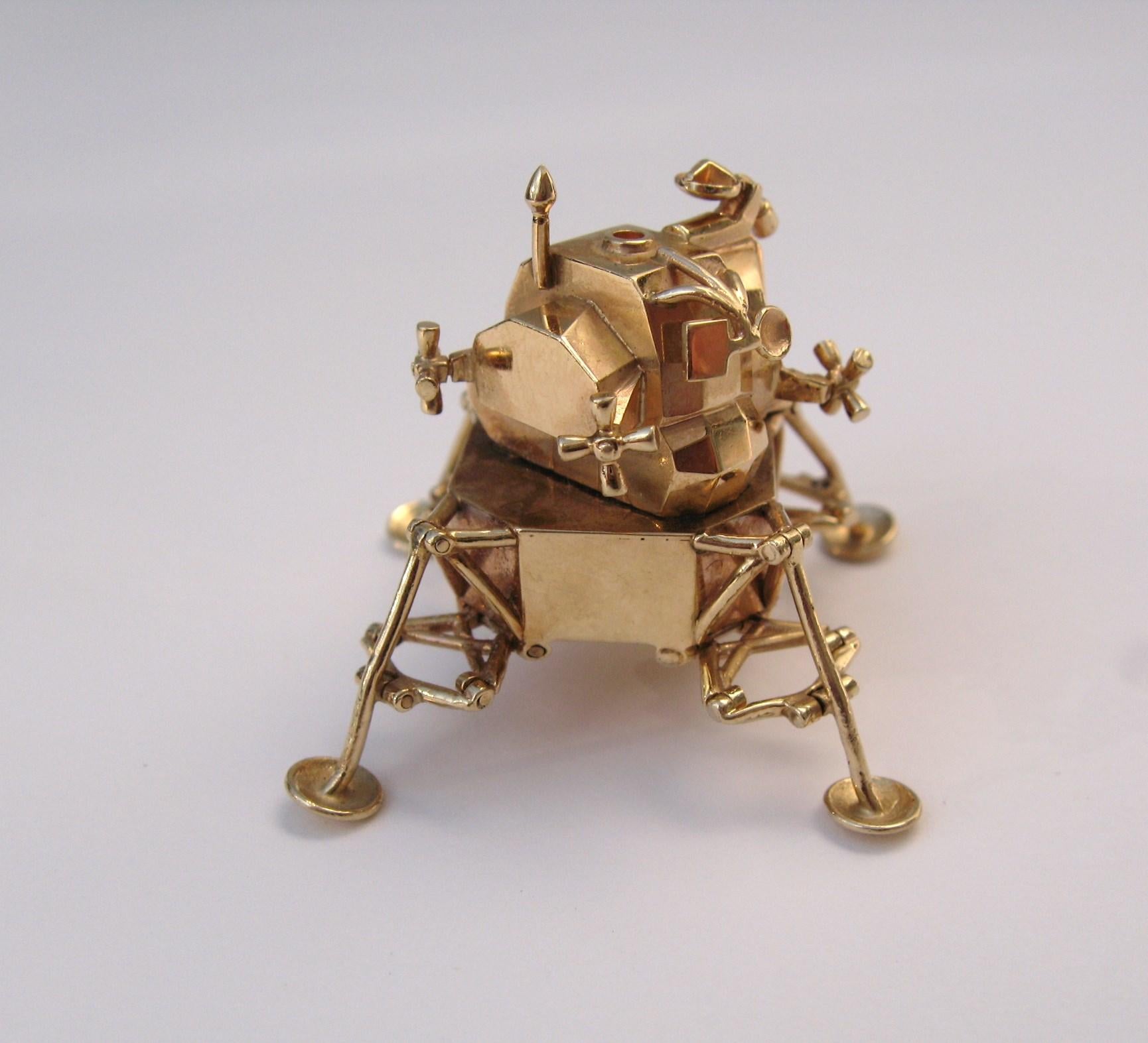 why was the lunar lander covered in gold