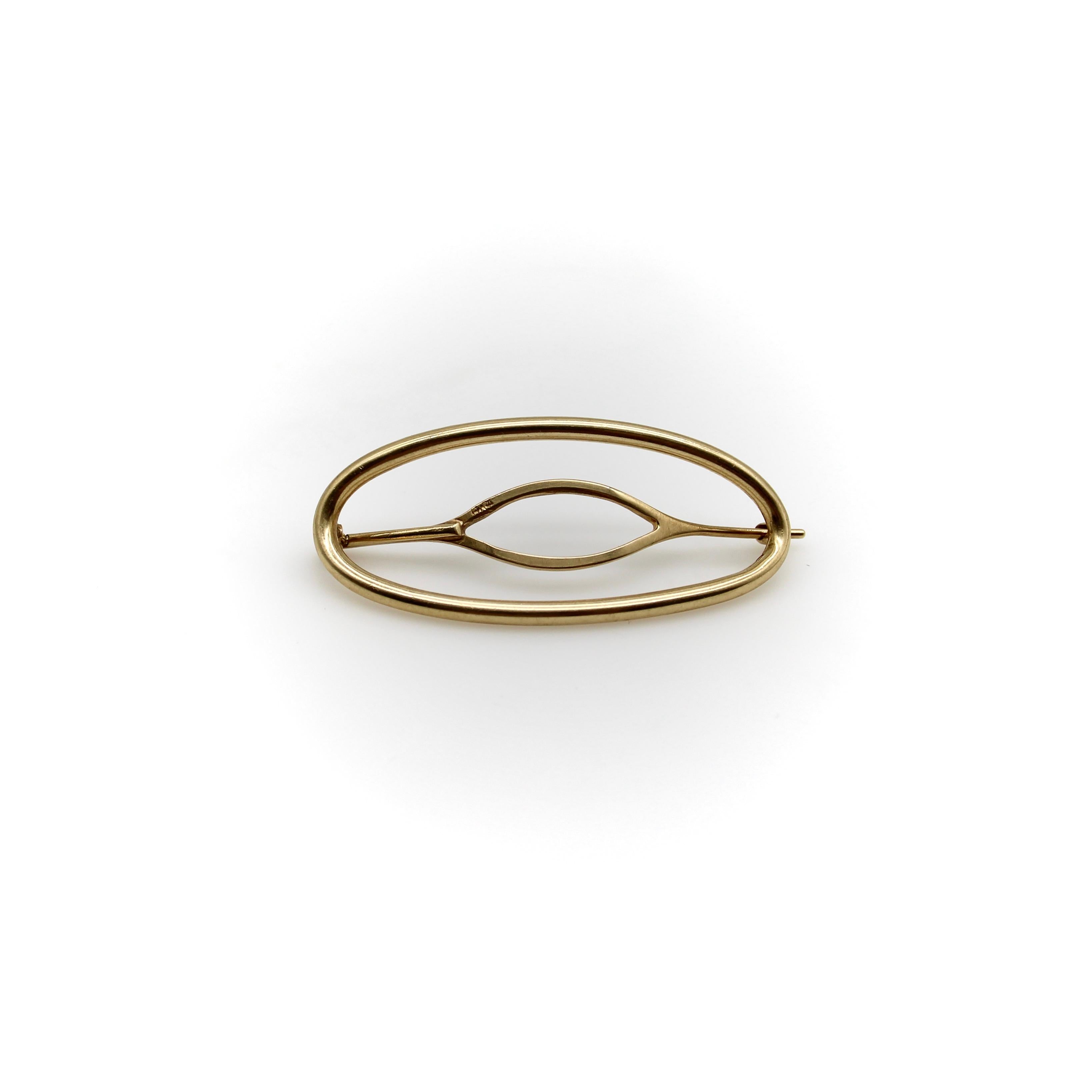 Perfect for a wedding or special occasion, what could be more opulent than wearing a beautiful gold adornment in your hair? This elongated oval design is simple and clean, and the 14k gold makes a perfect compliment to any hair color. The barrette