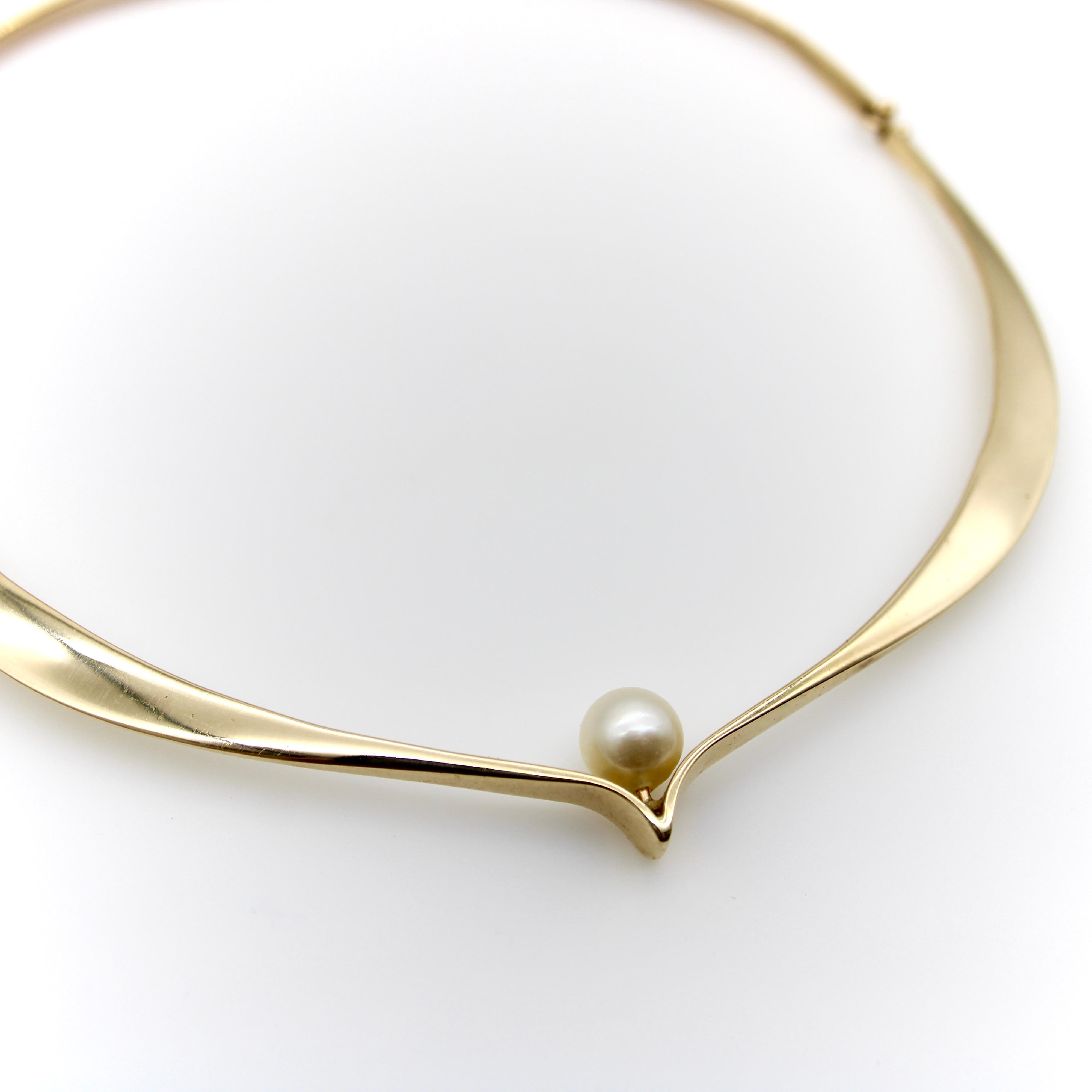Round Cut 14K Gold Modernist Ed Wiener Sculptural Collar Necklace with Pearl For Sale