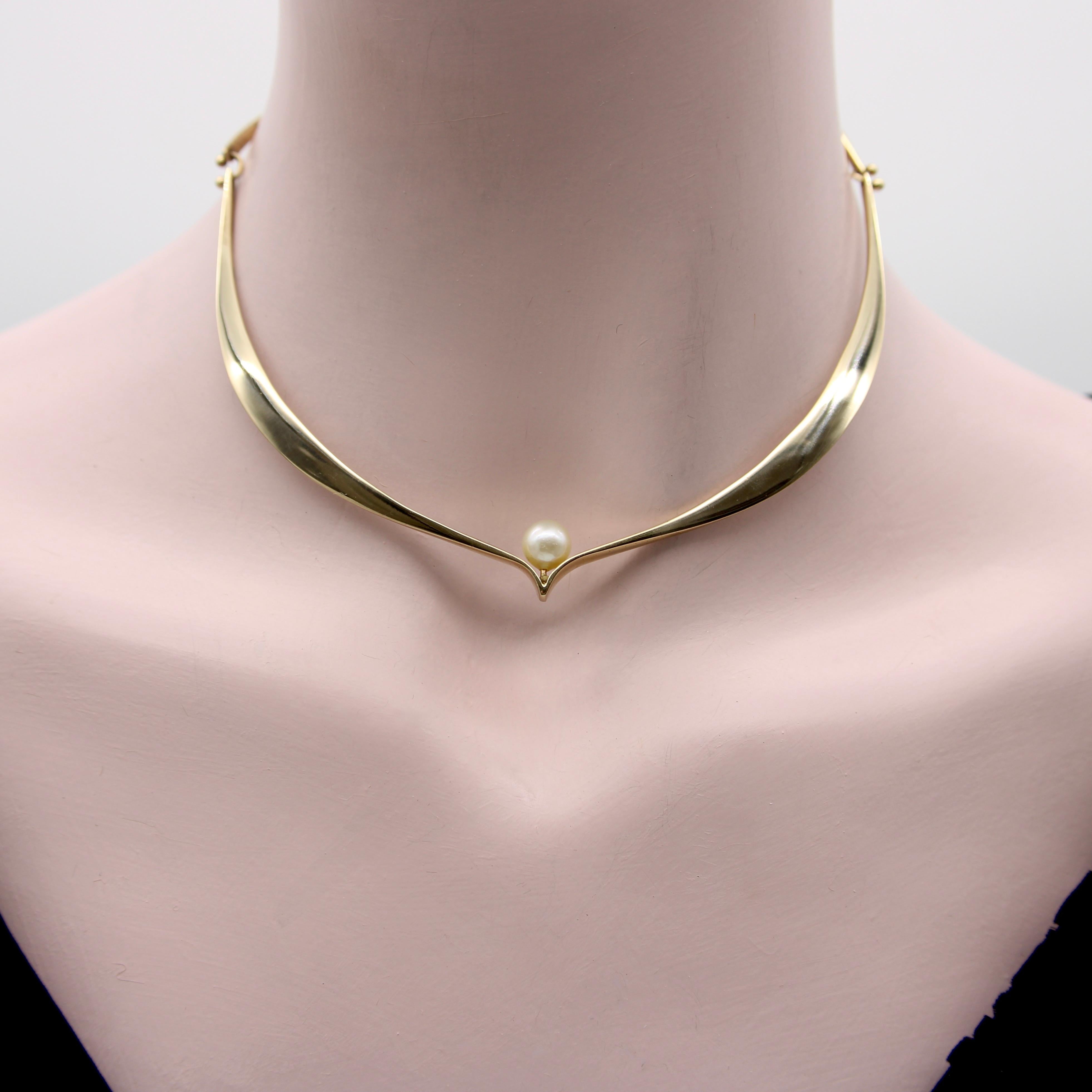 14K Gold Modernist Ed Wiener Sculptural Collar Necklace with Pearl For Sale 4