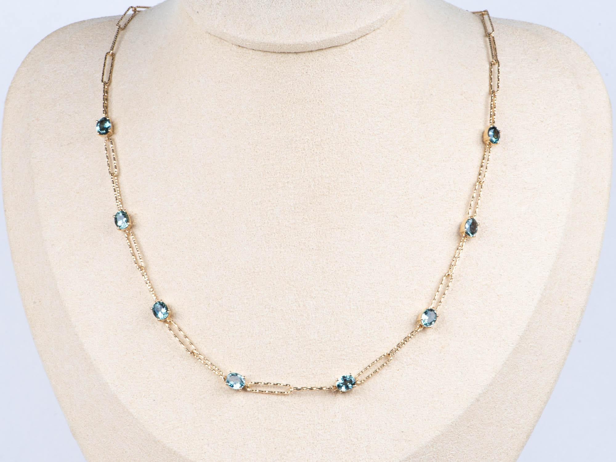 ♥ 14K Gold Montana Sapphire Station Necklace 18
