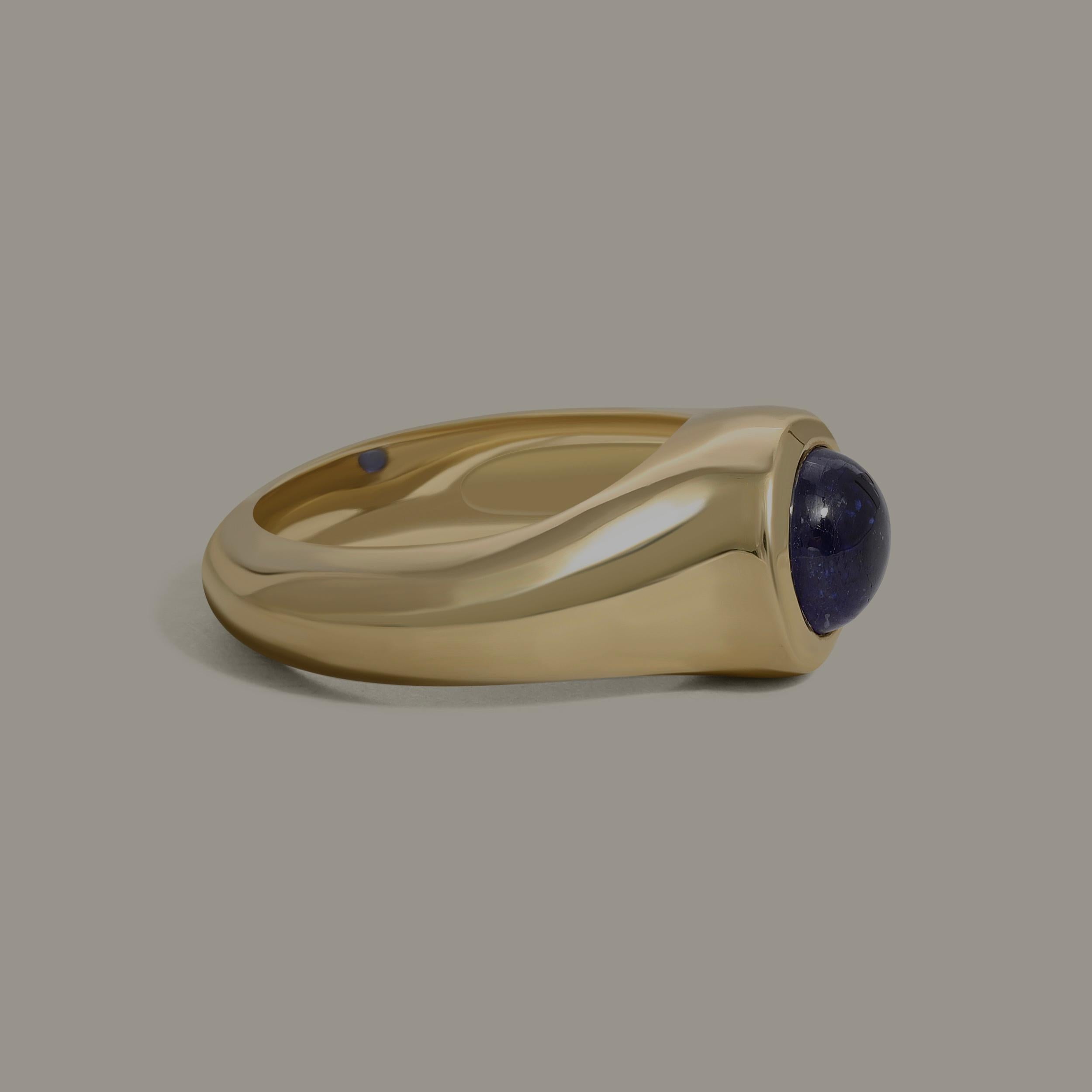 For Sale:  14k Gold Mood Ring with Cabochon Colored Stone 4