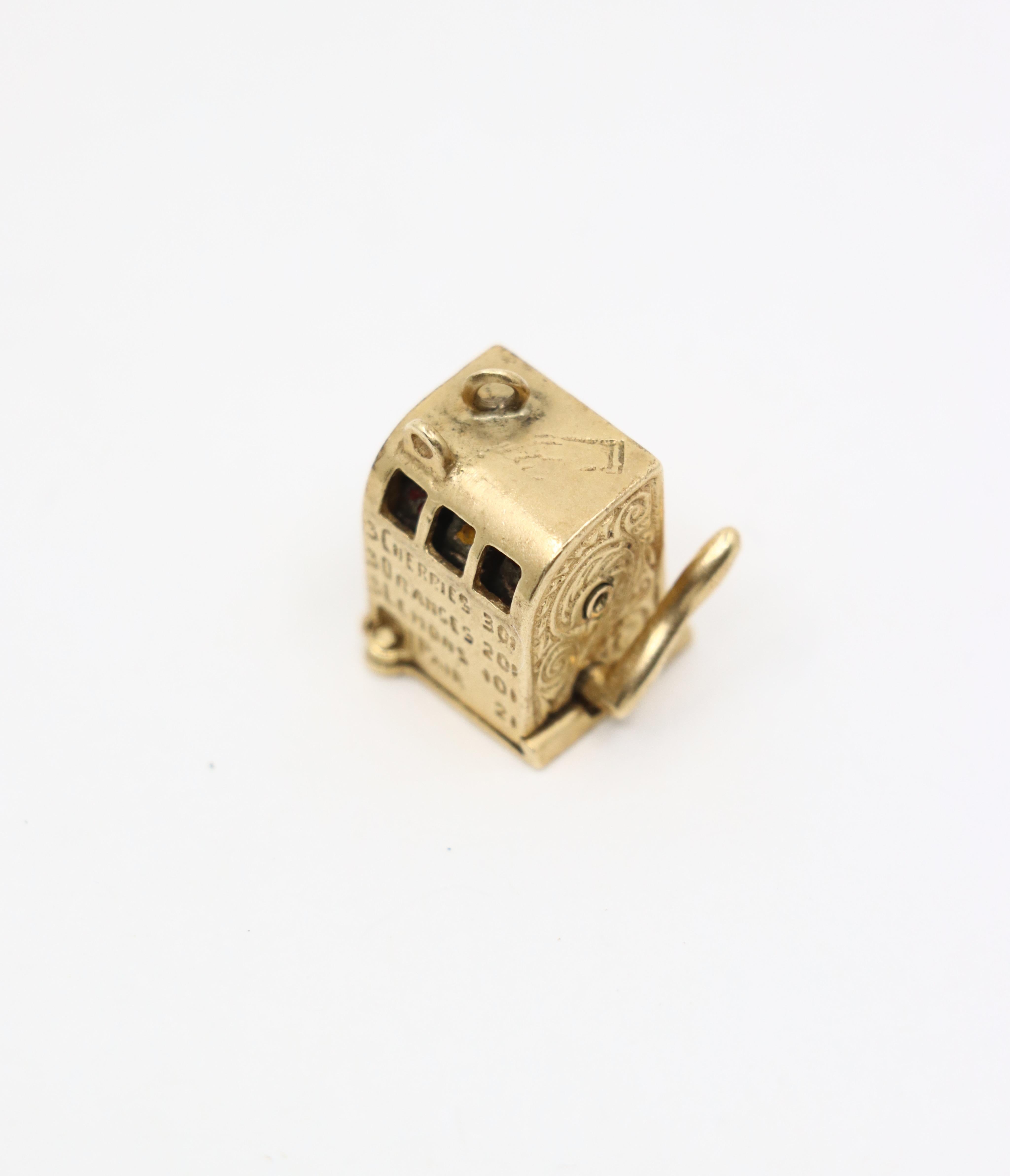 14K Gold Movable Slot Machine Charm For Sale 3