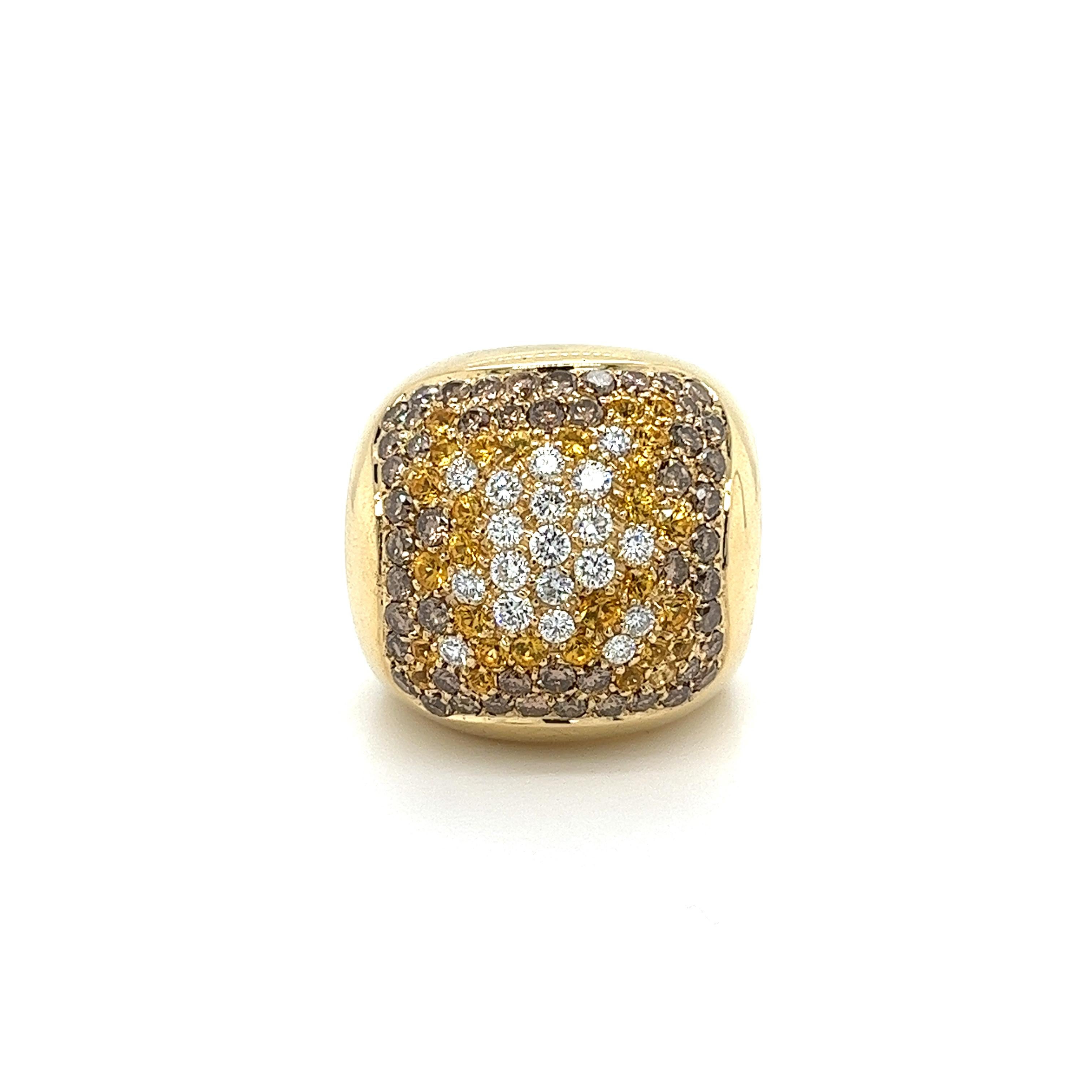 14K Gold Mehrfarbiger natürlicher Diamant und Saphir Cluster Kuppelring mit offenem Schaft im Zustand „Neu“ im Angebot in Miami, FL