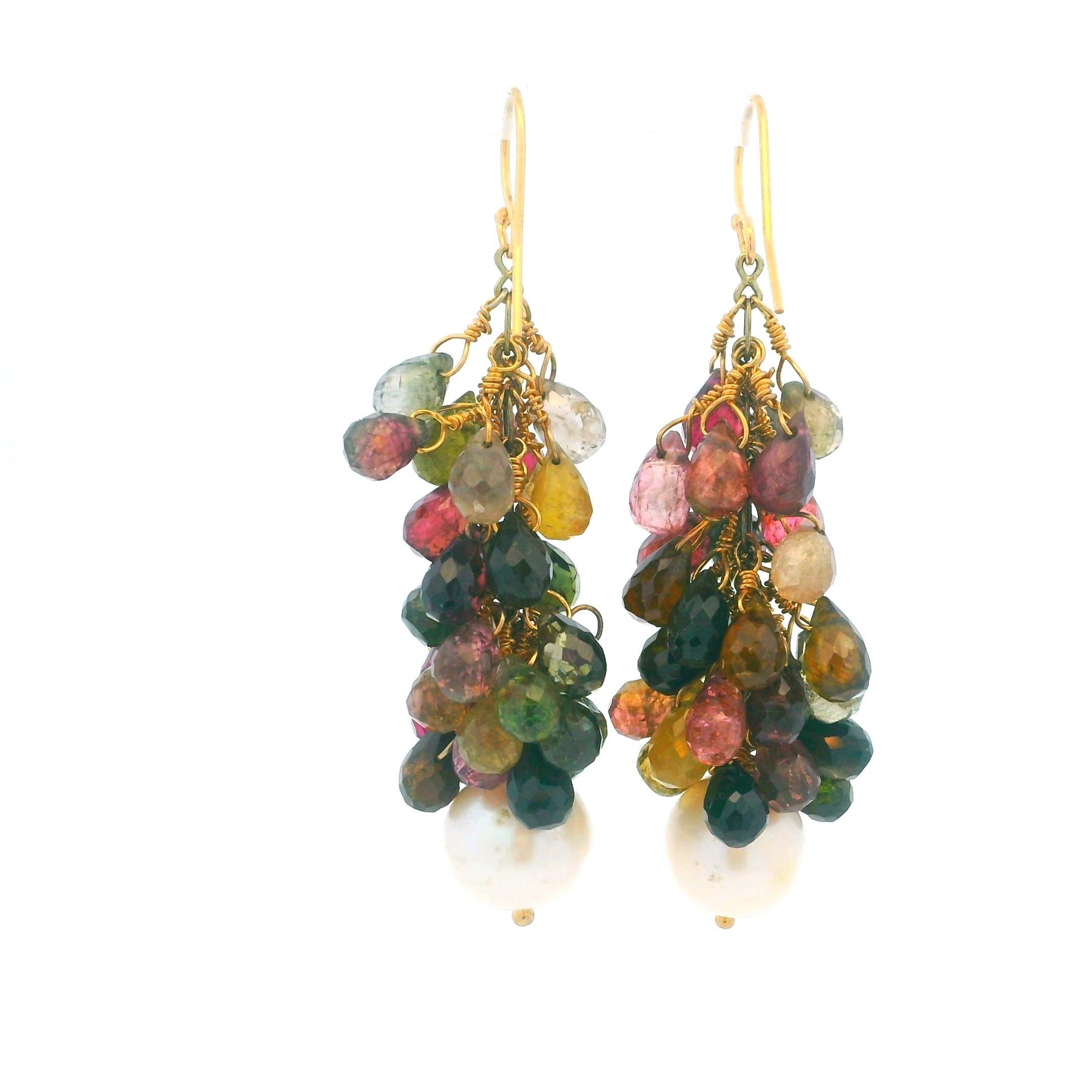 14K Gold Multi-Color Turmalin Kaskaden-Ohrringe mit Süßwasserperlen Damen im Angebot