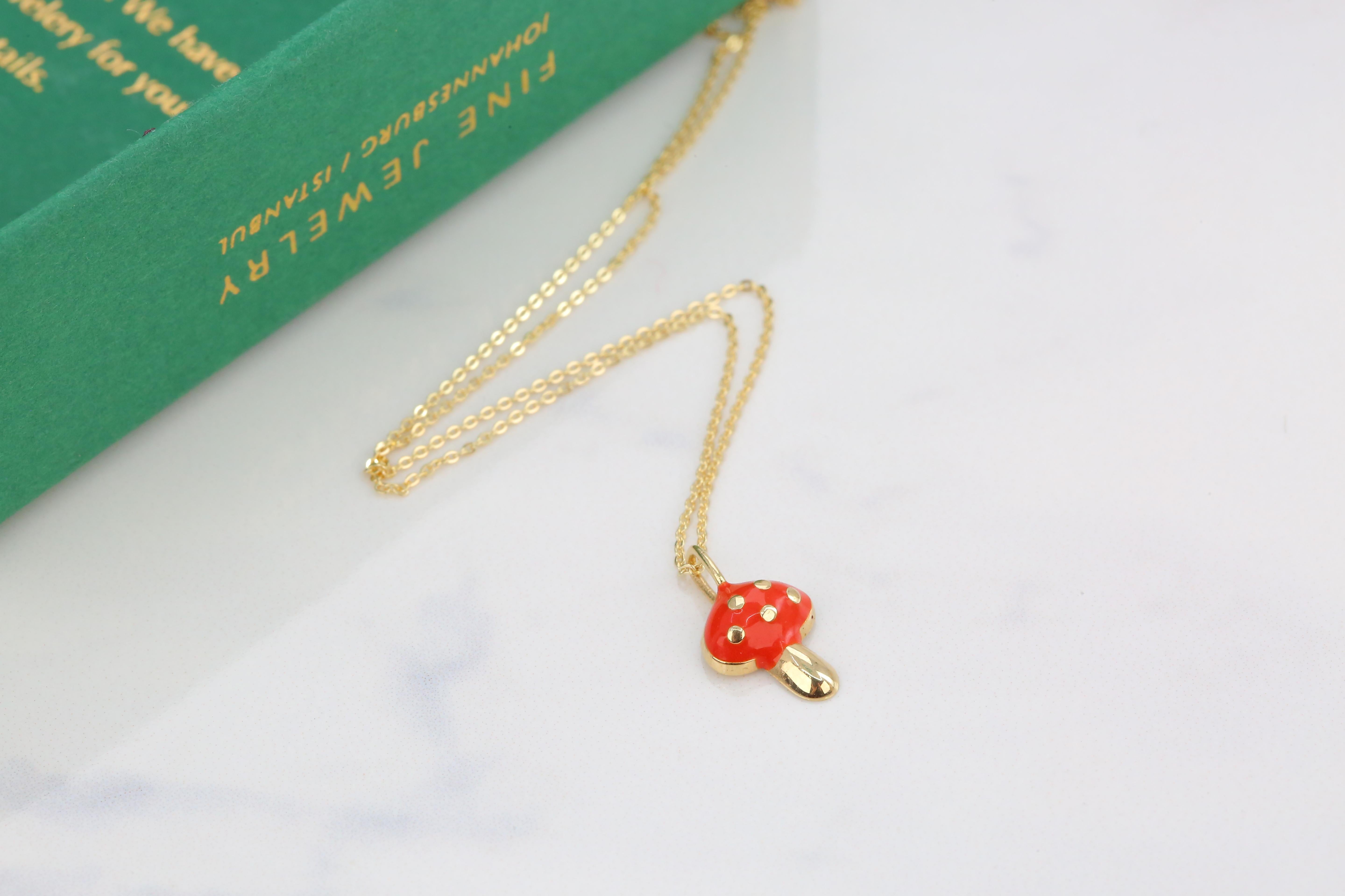 14K Gold Mushroom Necklace, Enamel Fruit Necklace In New Condition For Sale In ISTANBUL, TR