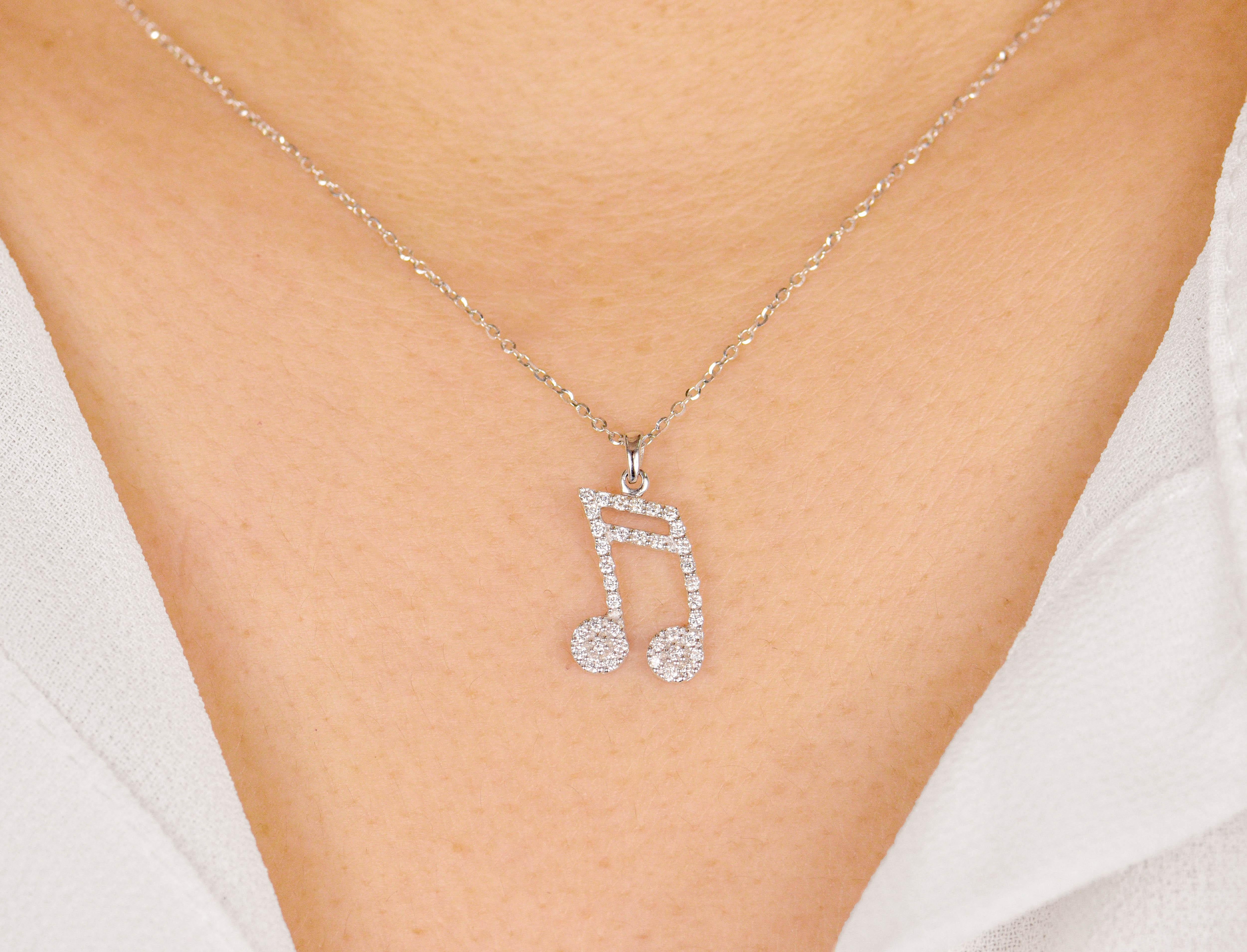 14k Gold Music Note Charm Necklace Musical Jewelry For Sale 3