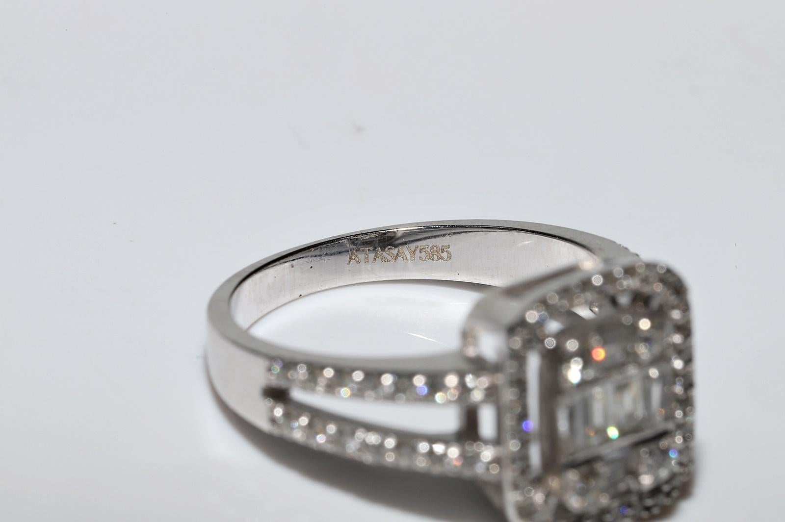 14 Karat Gold Natürlicher Baguette- und Brillantschliff Diamant Dekorierter Ring im Angebot 5