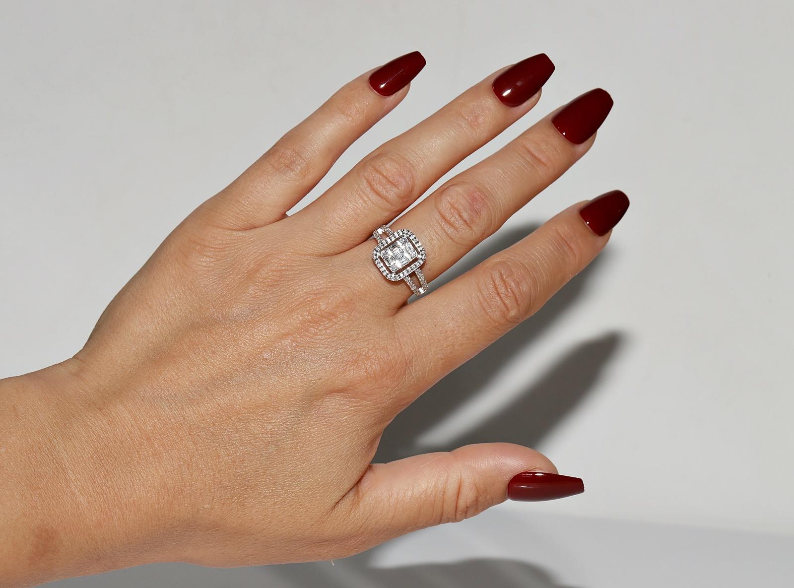 14K Gold Natural Baguette And Brilliant Cut Diamond Decorated Ring For Sale 6