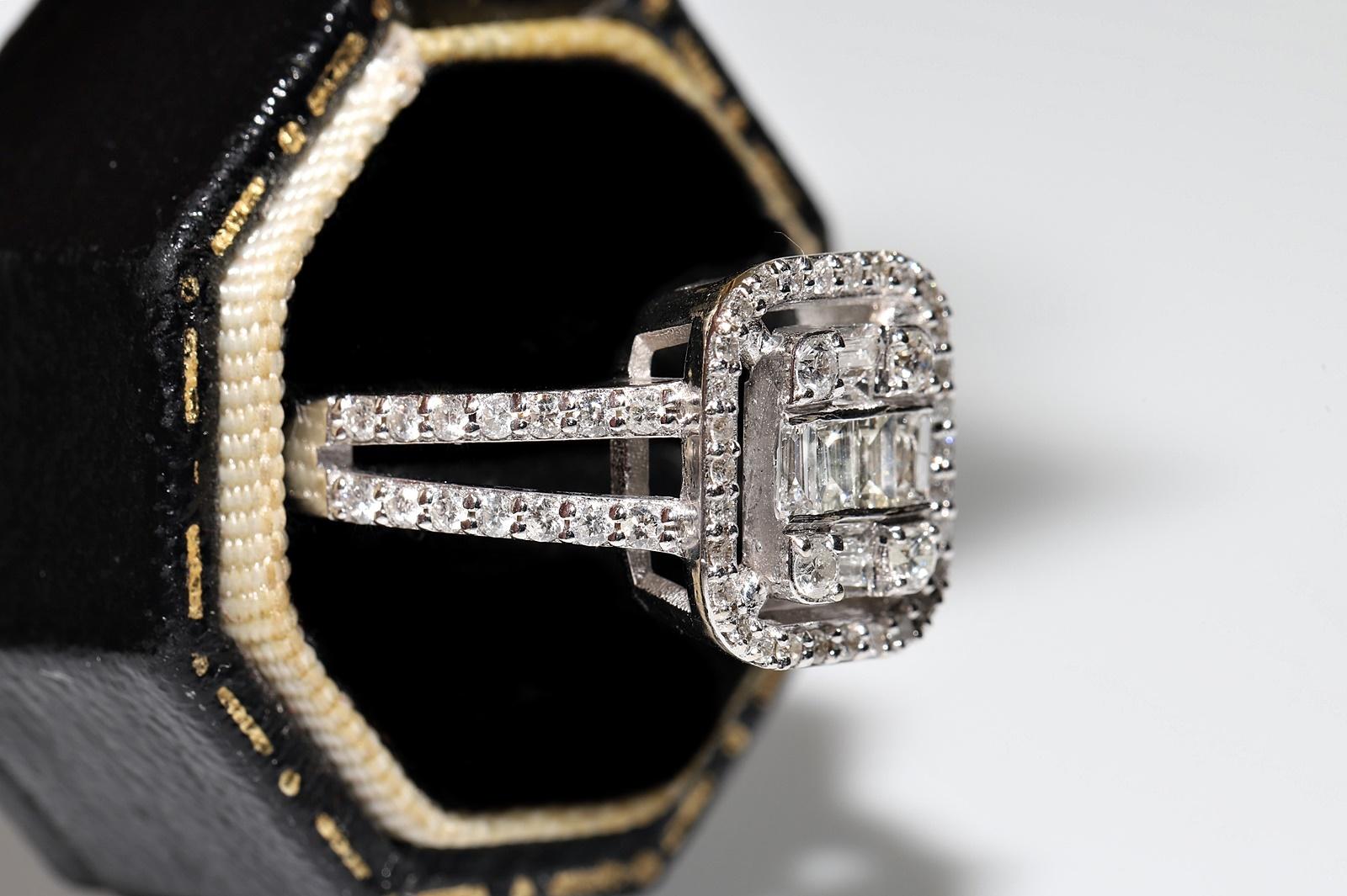 14 Karat Gold Natürlicher Baguette- und Brillantschliff Diamant Dekorierter Ring im Angebot 10