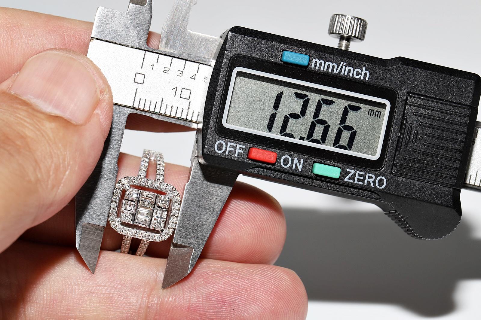 14 Karat Gold Natürlicher Baguette- und Brillantschliff Diamant Dekorierter Ring im Angebot 4