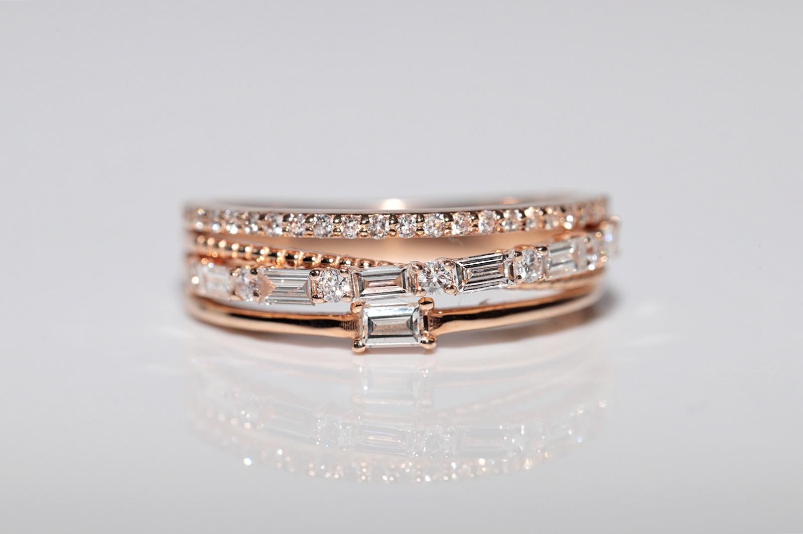 14k Gold Natural Baguette Cut And Brilliant Cut Diamond Decorated Ring In Good Condition For Sale In Fatih/İstanbul, 34