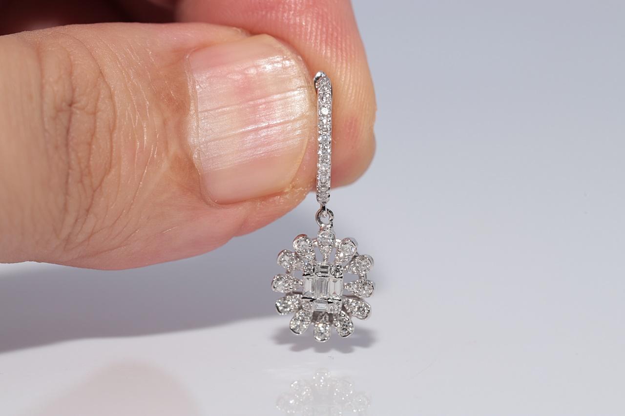 14k Gold Natürlicher Diamant im Baguetteschliff und Brillantschliff Diamanttropfenohrring Damen im Angebot