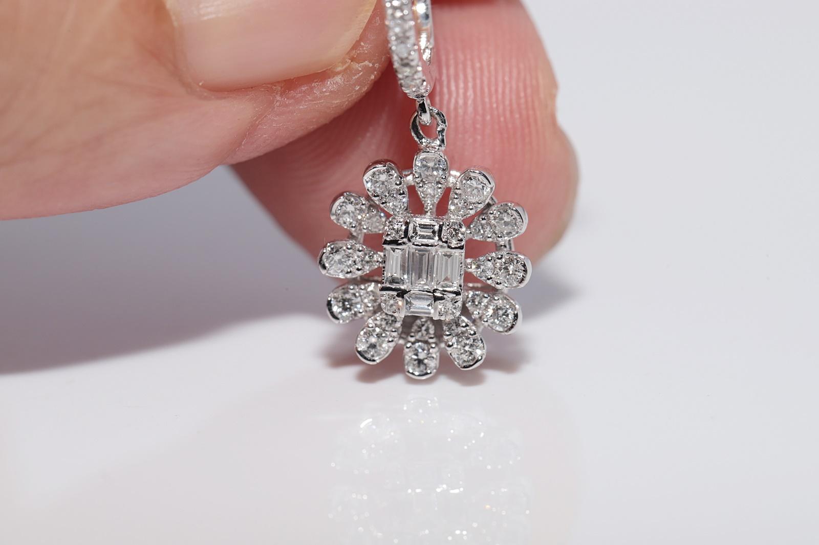 14k Gold Natürlicher Diamant im Baguetteschliff und Brillantschliff Diamanttropfenohrring im Angebot 2