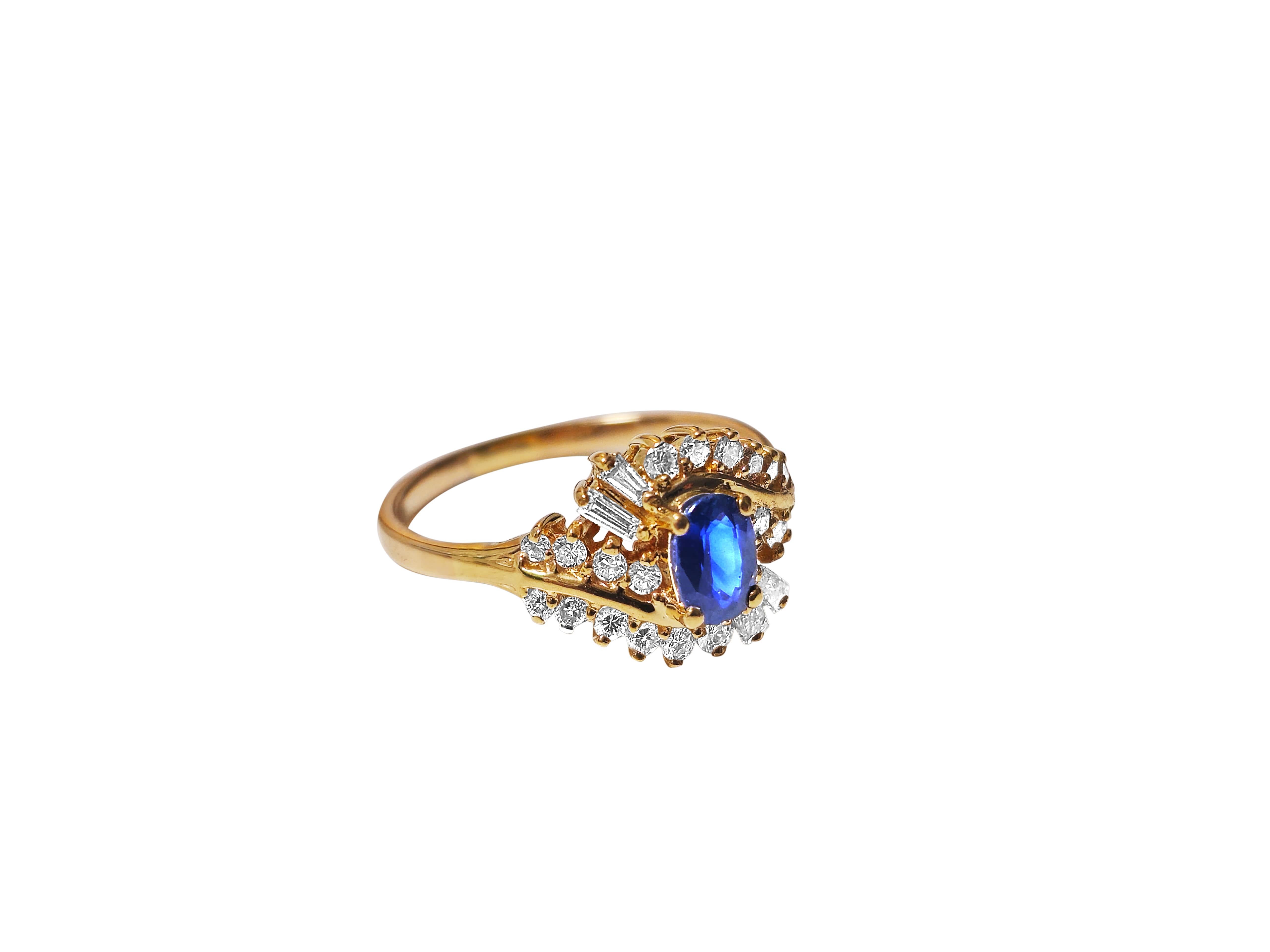 Women's 14k Gold Natural Blue 0.93 carat Sapphire and 1.08 carat Diamond Ring For Sale