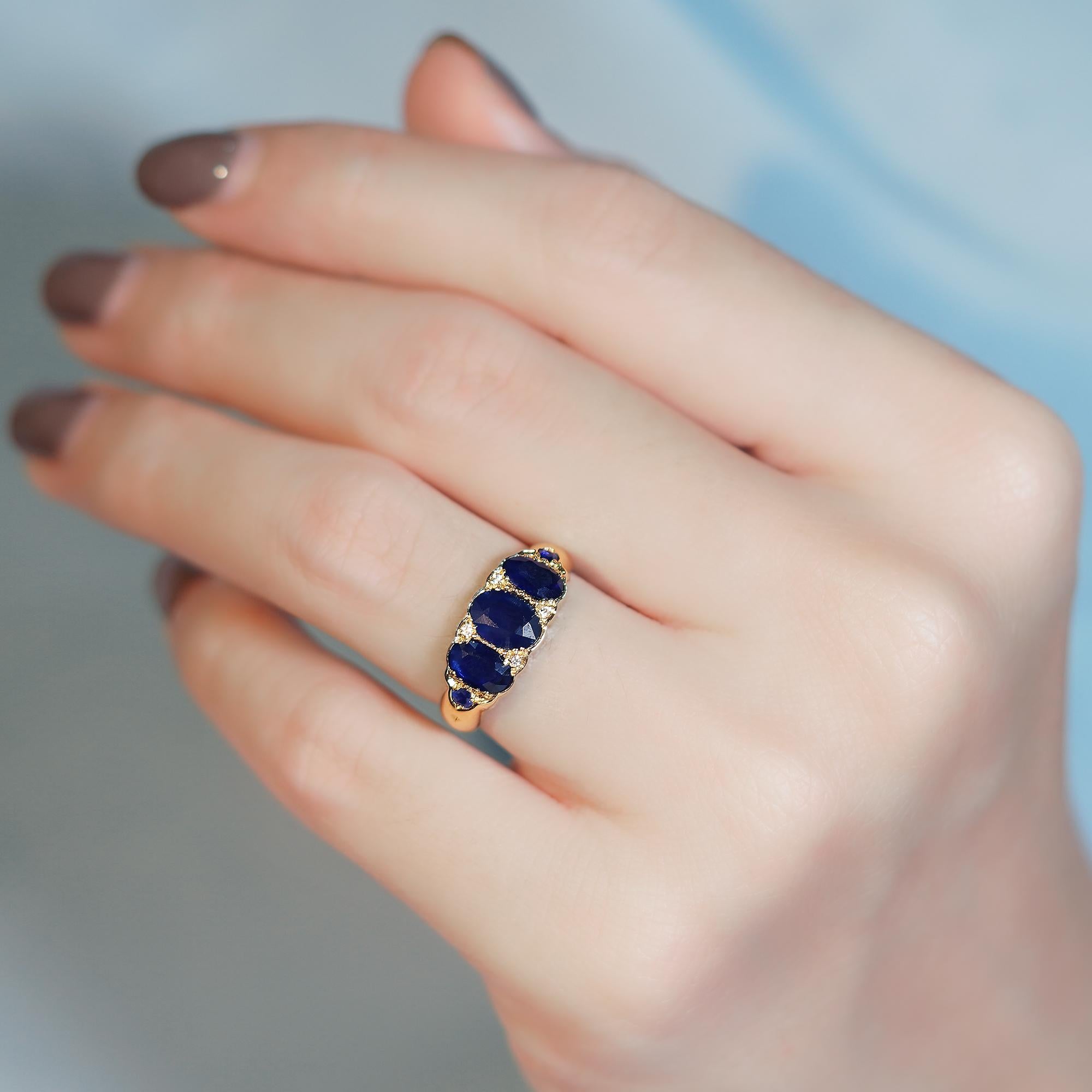 14K Gold Natural Blue Sapphire and Diamond Vintage Style Three Stones Ring For Sale 3