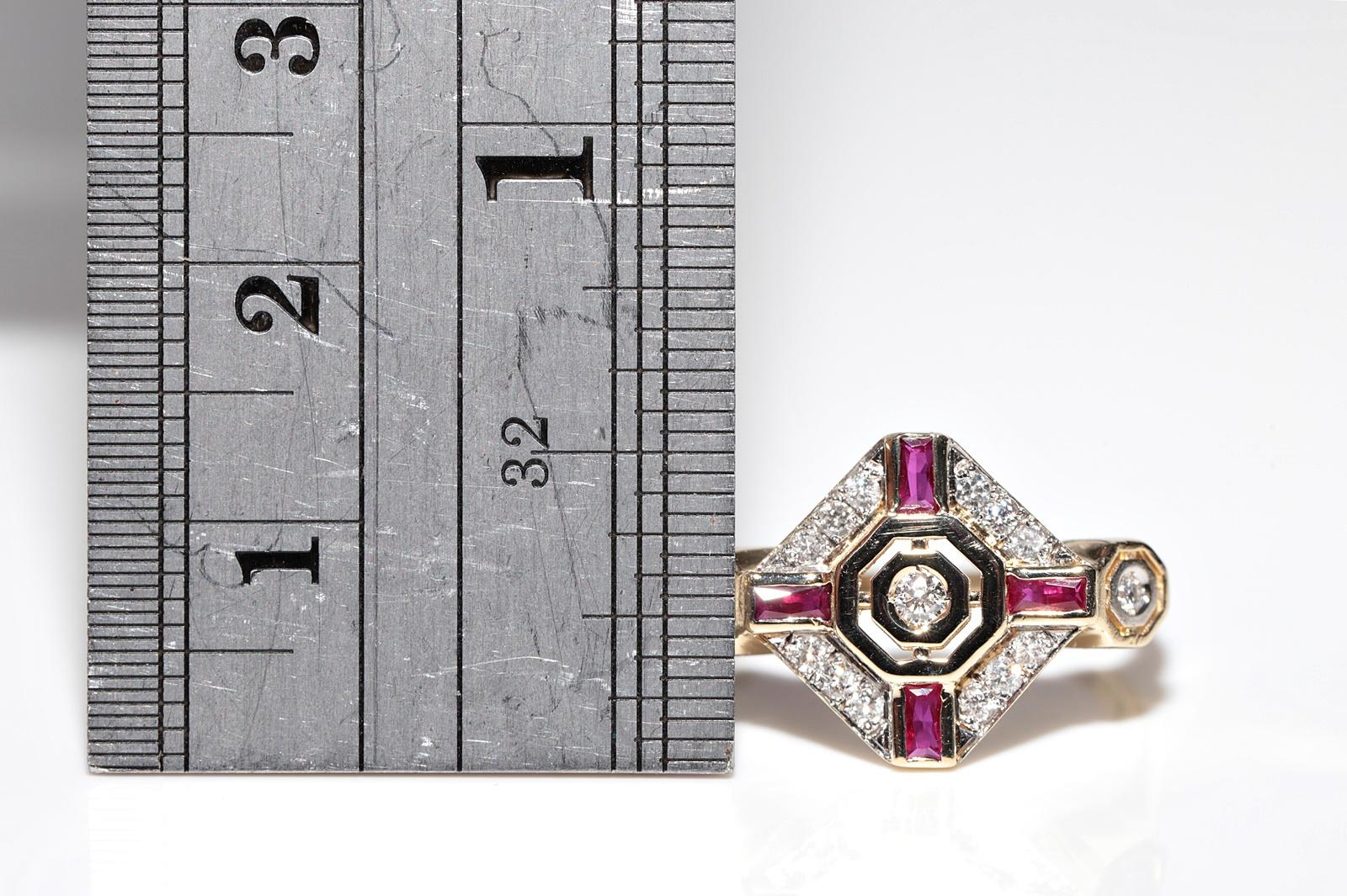 Anillo de Oro de 14 K Decorado con Diamantes Naturales y Rubí Tallado Calibre en Bueno estado para la venta en Fatih/İstanbul, 34