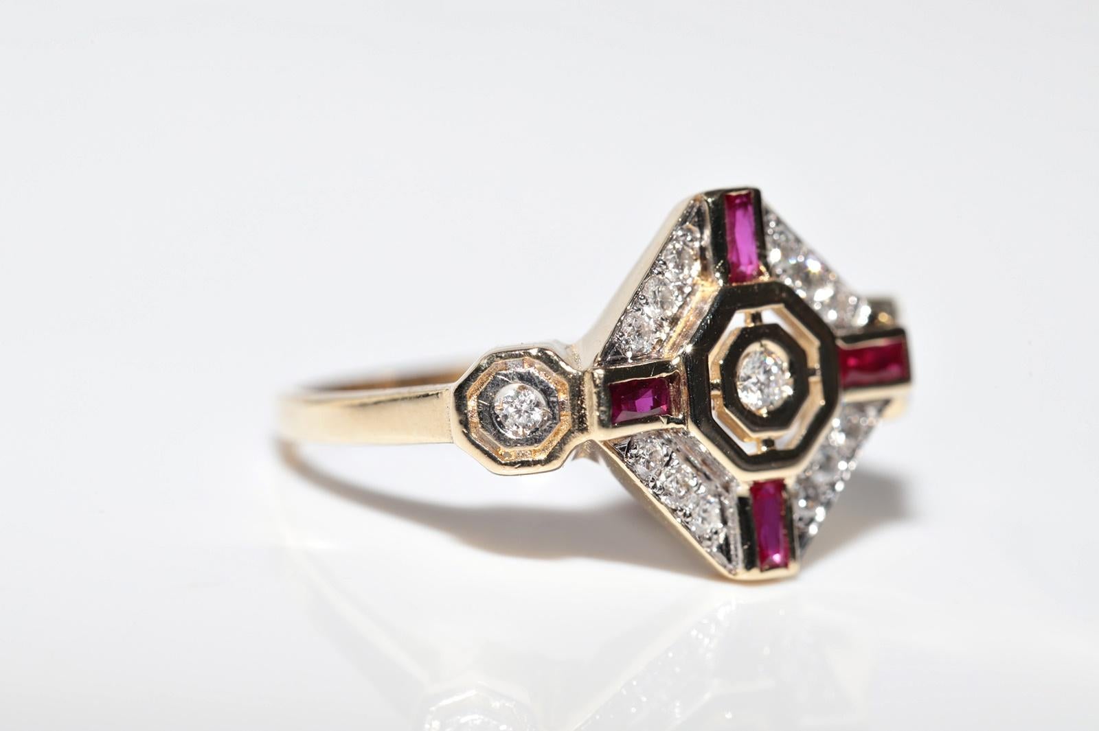 De las mujeres Anillo de Oro de 14 K Decorado con Diamantes Naturales y Rubí Tallado Calibre en venta