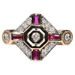 14k Gold Natural Diamond And Caliber Cut Ruby Decorated Ring