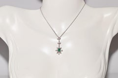 14k Gold Natural Diamond And Emerald Decorated Pendant Necklace