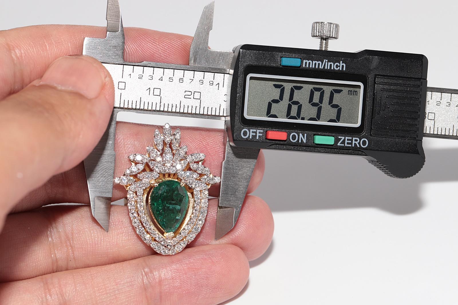 14k Gold Natural Diamond And Pear Cut Emerald Strong Ring For Sale 8