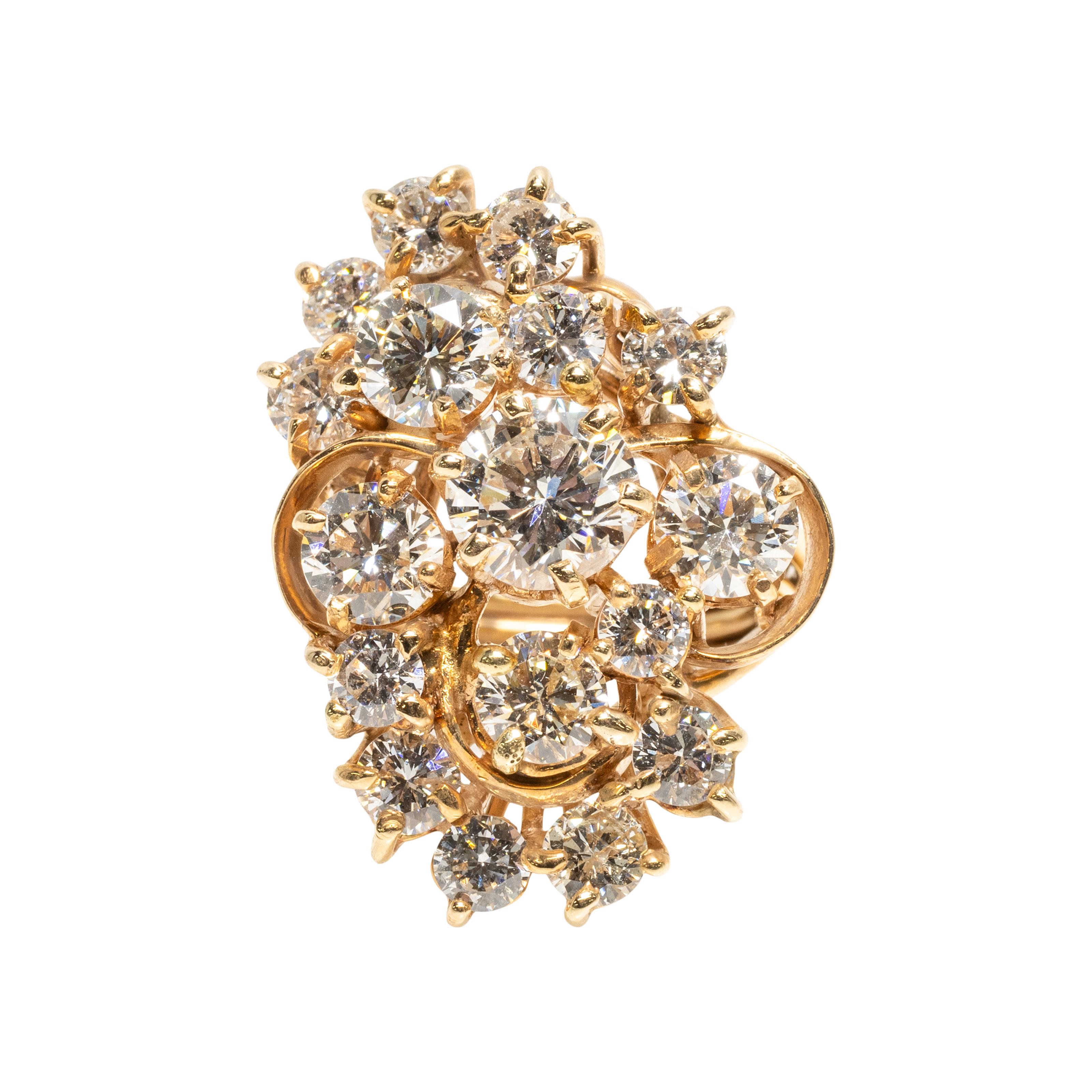 14k Gold Natural Diamond Cluster Ring For Sale 5