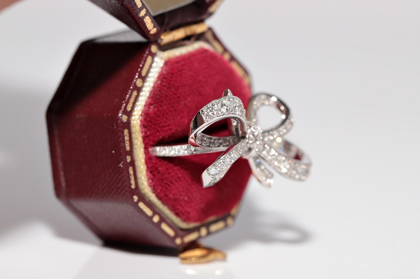 Bague en or 14k ornée d'un nœud et de diamants naturels en vente 1