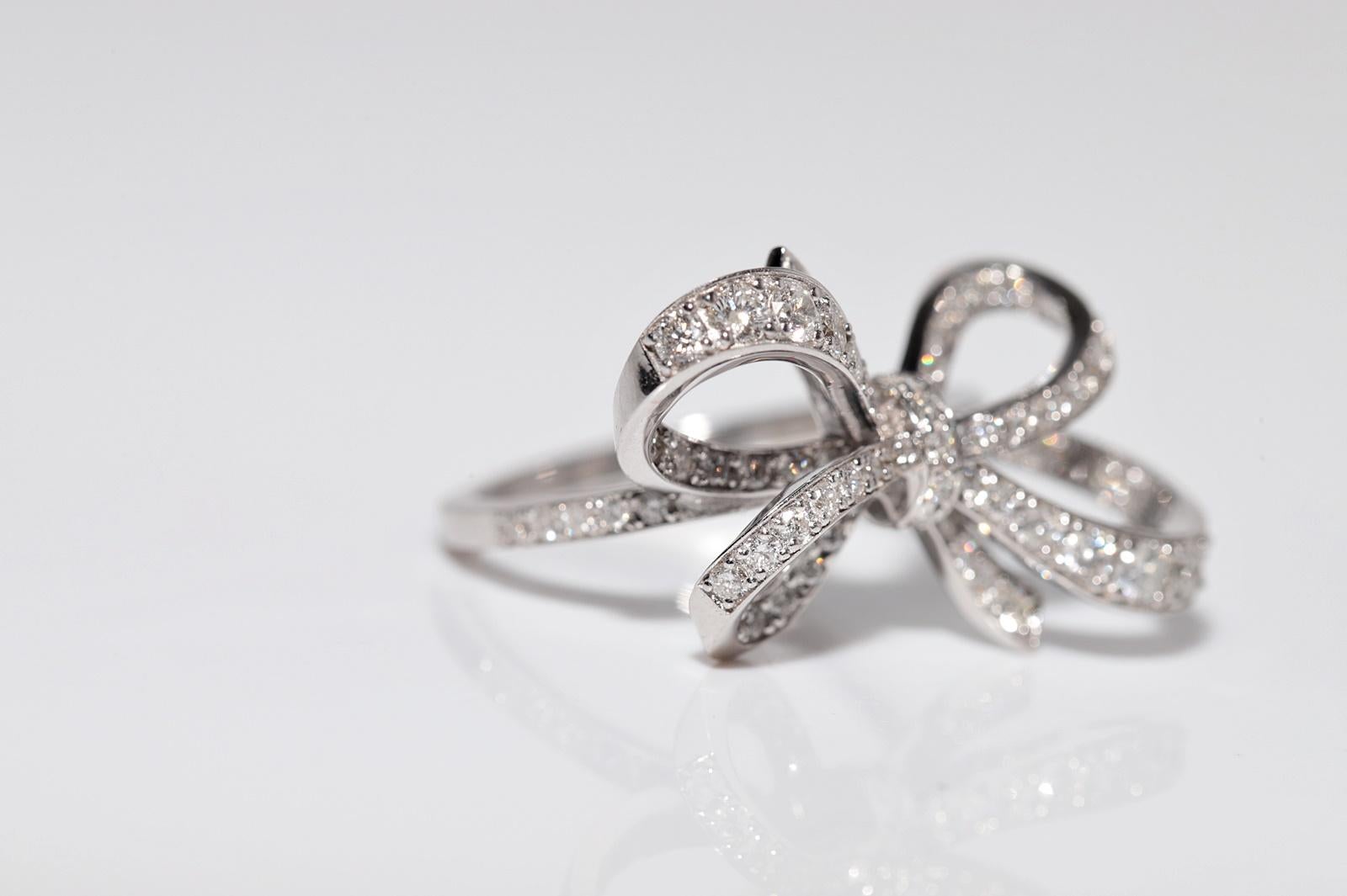 Bague en or 14k ornée d'un nœud et de diamants naturels en vente 3