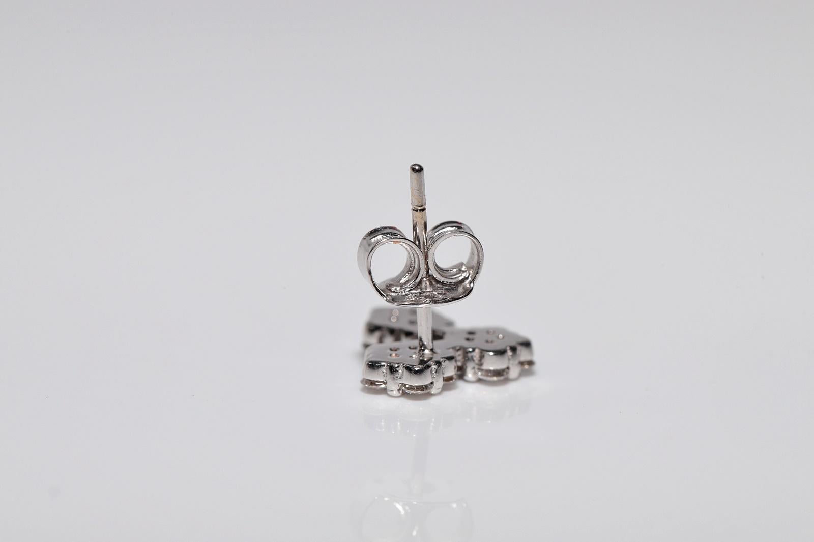 14k Gold Natürlicher Diamant-Ohrring mit verziertem Blumenmuster Damen im Angebot