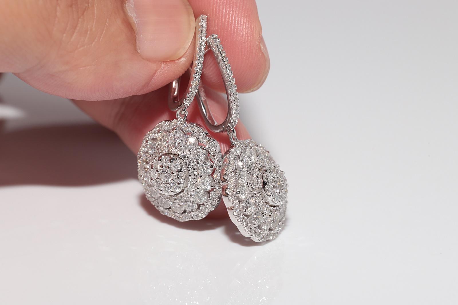 14k Gold Natürlicher Diamant verziert  Runder Design-Tropfen-Ohrring im Angebot 8