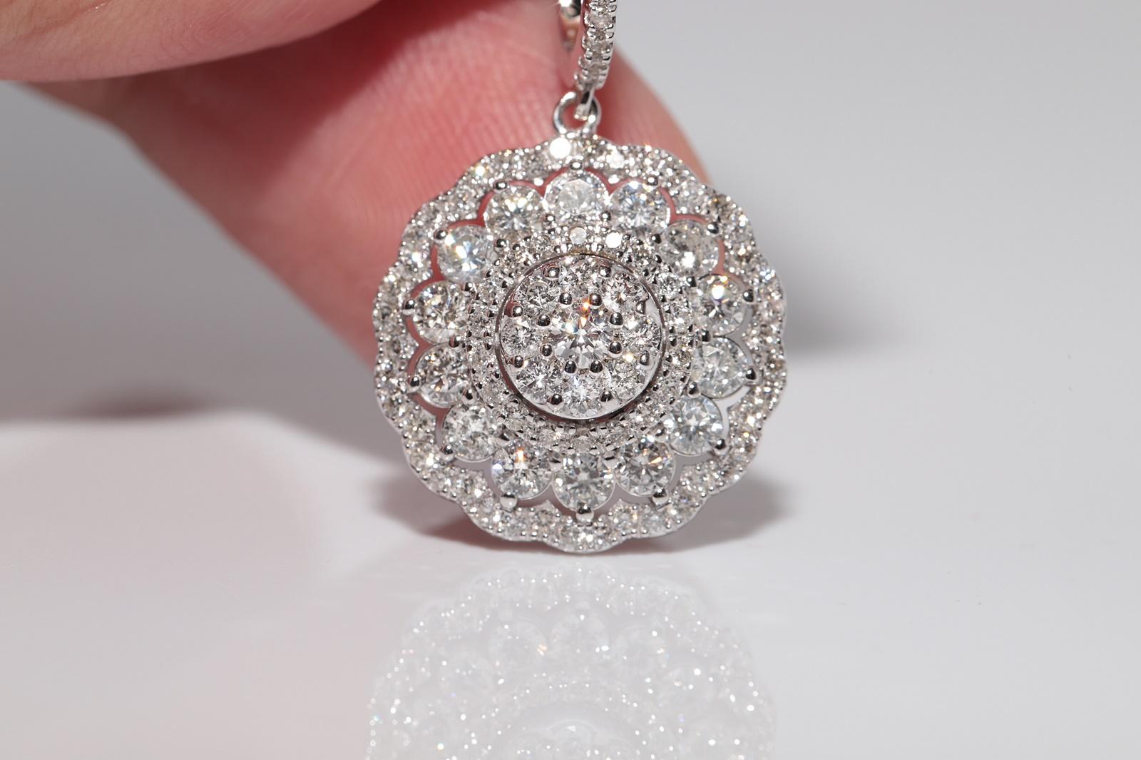 14k Gold Natürlicher Diamant verziert  Runder Design-Tropfen-Ohrring Damen im Angebot