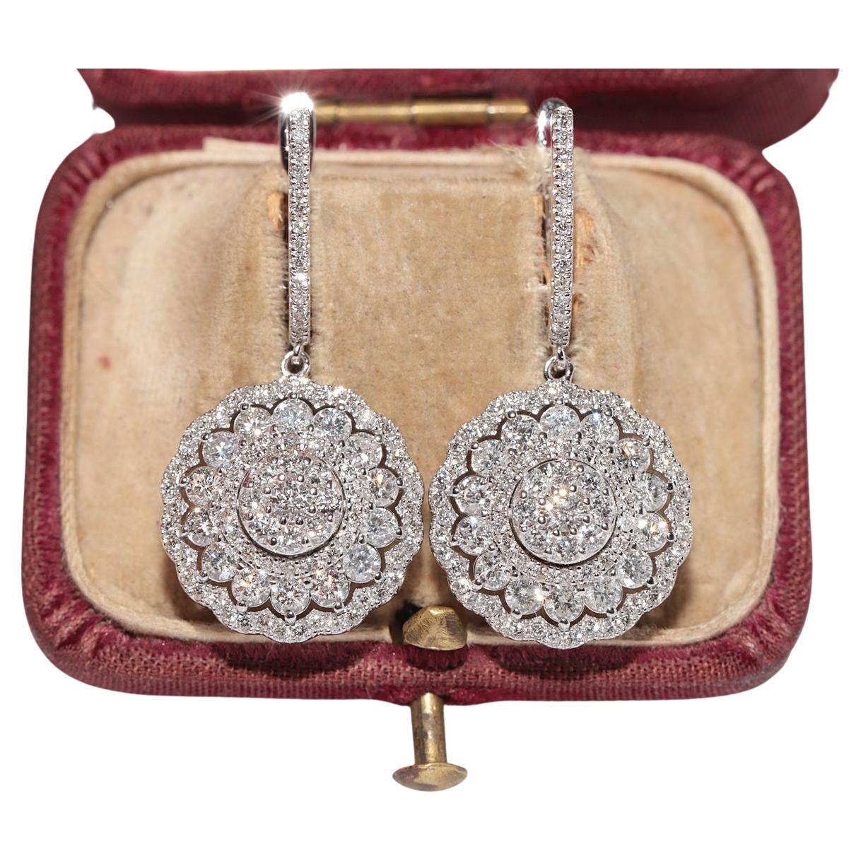 Or 14k décoré de diamants naturels Boucle d
oreille goutte d
eau à design rond