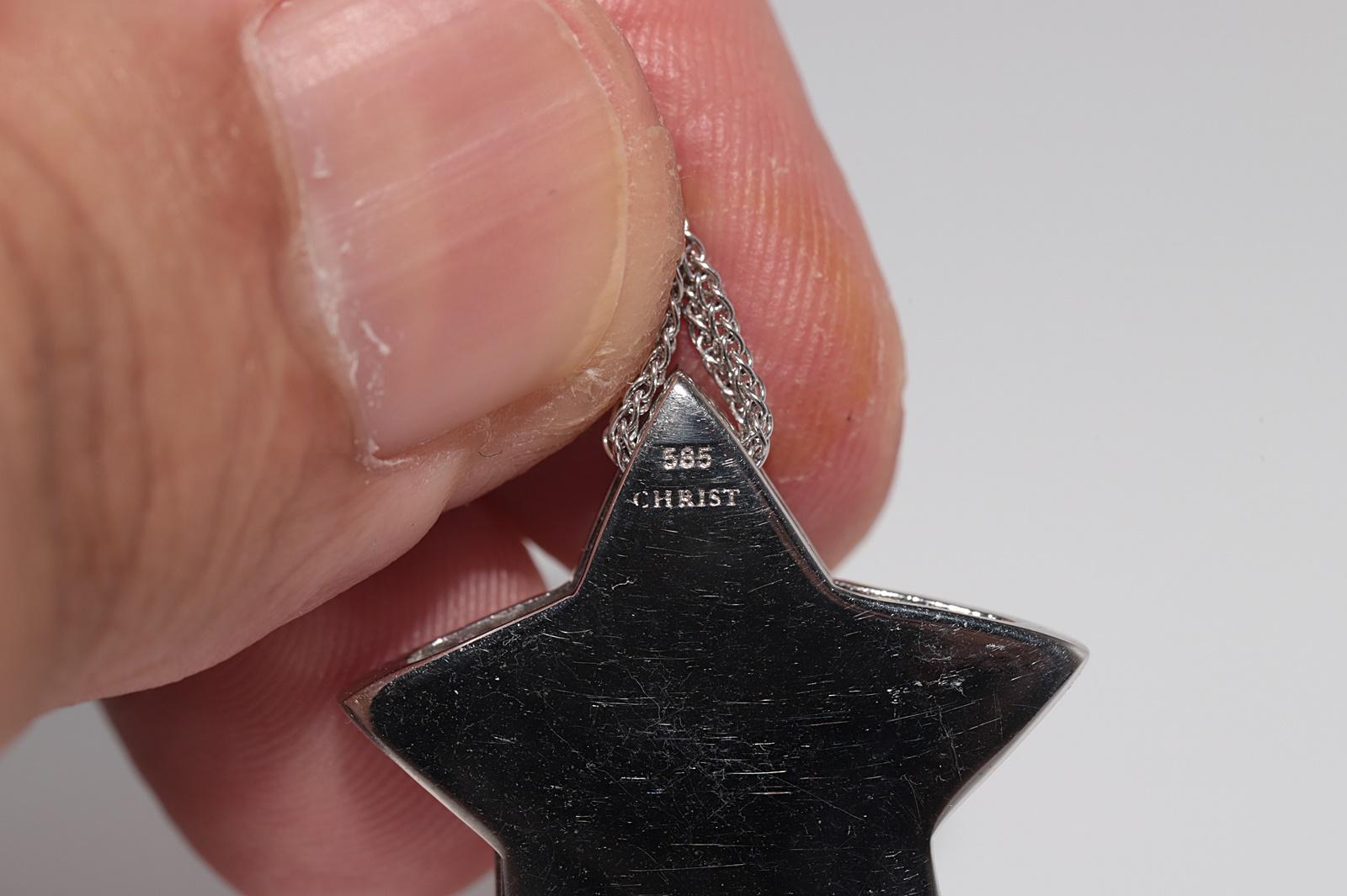 14k Gold Natural Diamond Decorated Star Design Amazing Pendant Necklace For Sale 4