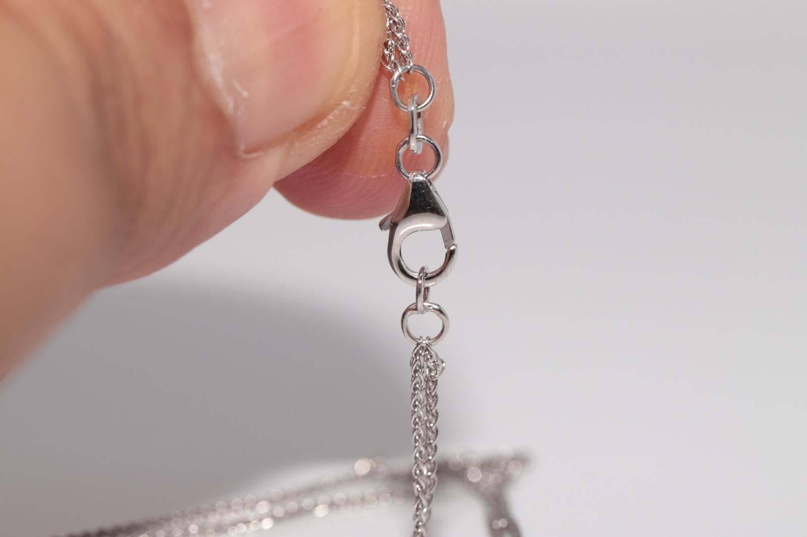 Collier pendentif en or 14k orné de diamants naturels et d'étoiles au design étonnant en vente 8