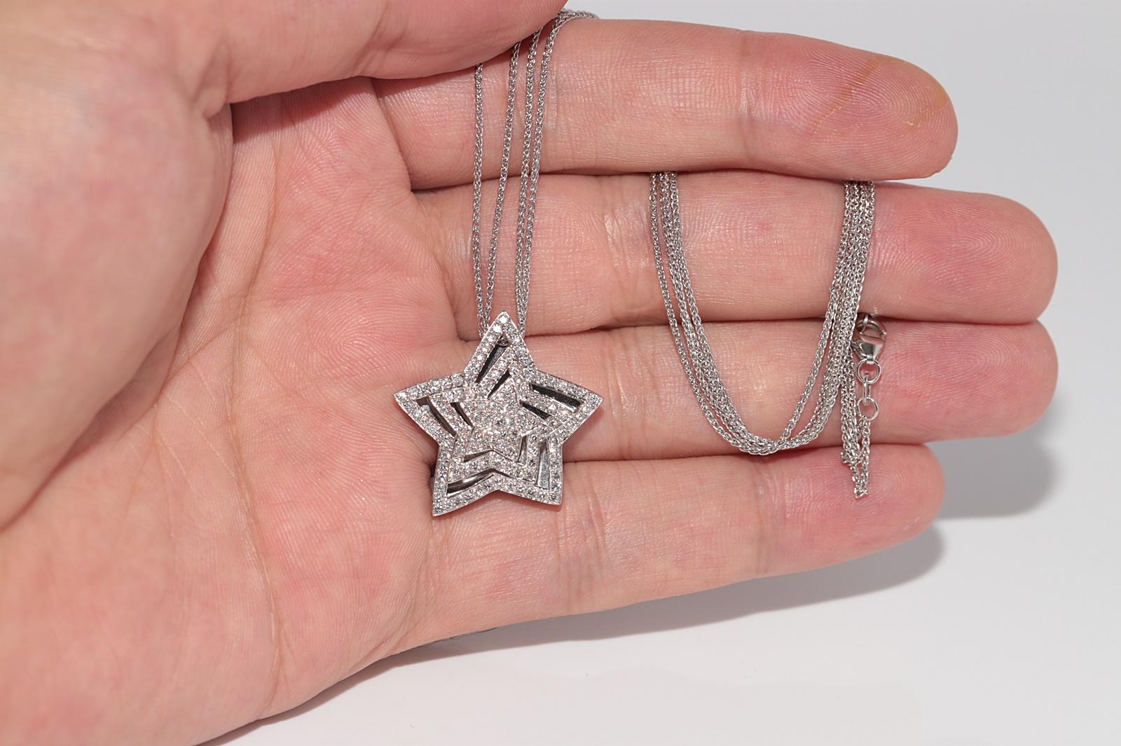 14k Gold Natural Diamond Decorated Star Design Amazing Pendant Necklace For Sale 1